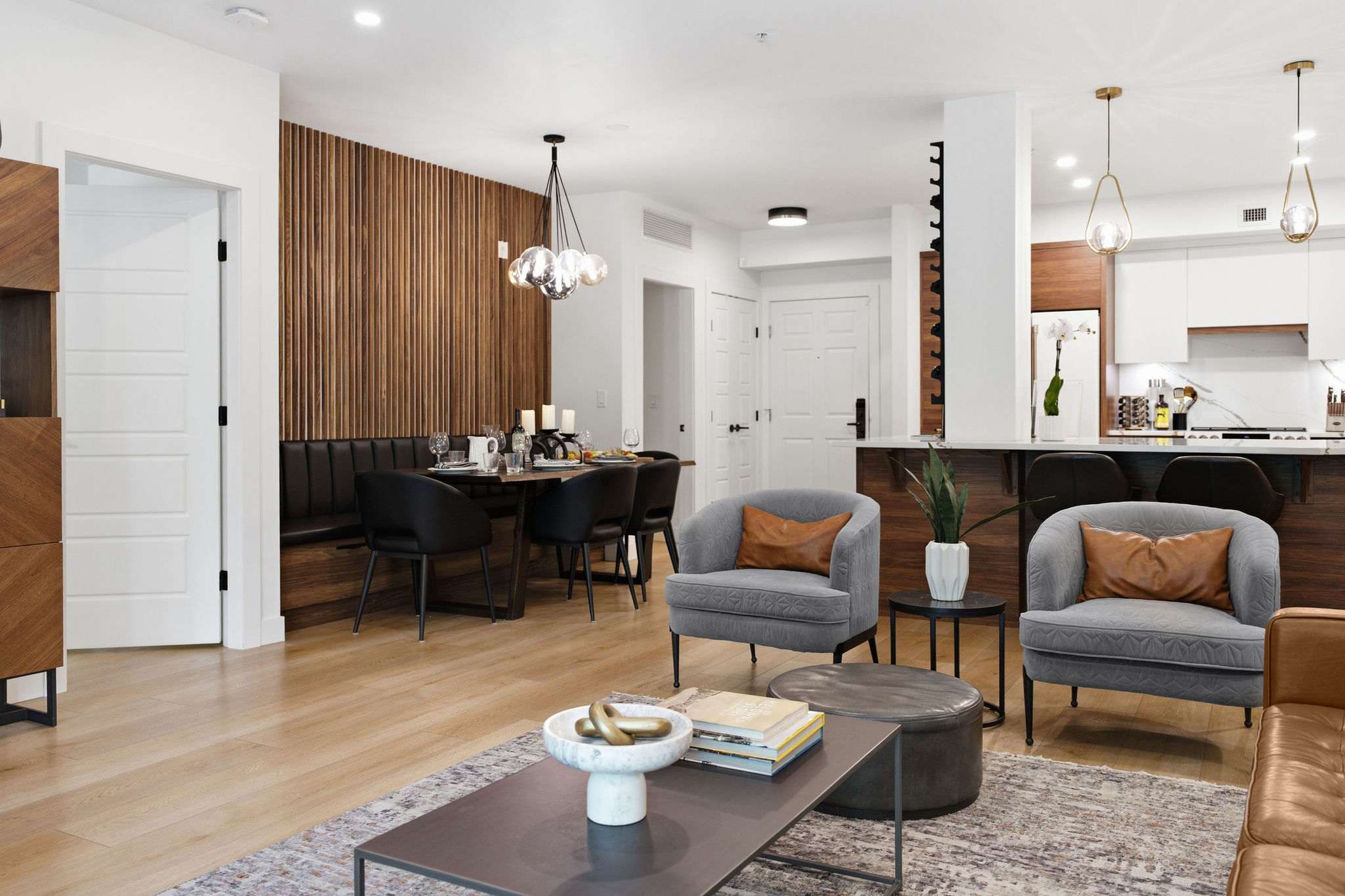 Living Room | Discovery Bay 108 in Kelowna, British Columbia by Luxus Vacation Properties