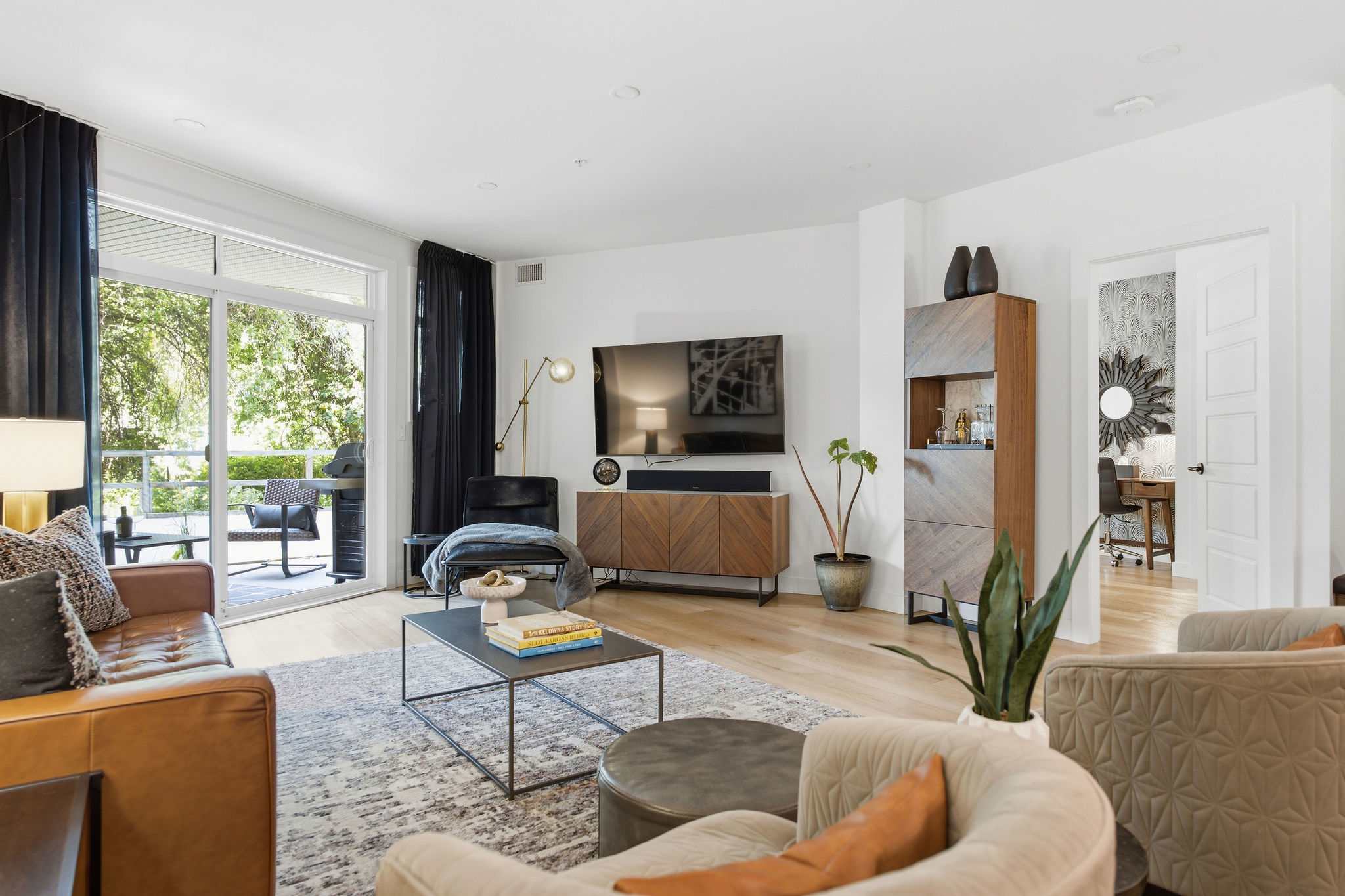 Living Room | Discovery Bay 108 in Kelowna, British Columbia by Luxus Vacation Properties