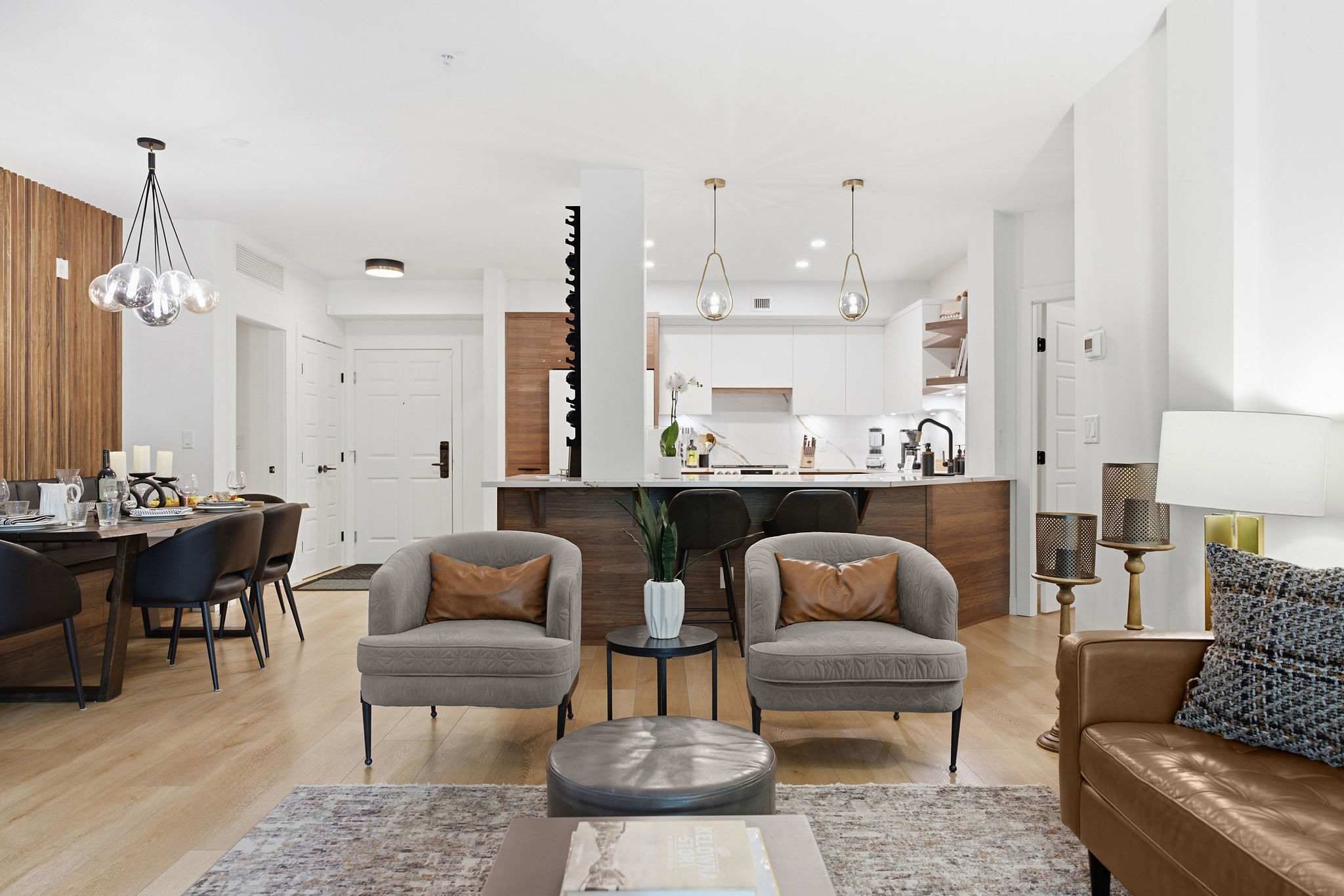 Living Room/Kitchen | Discovery Bay 108 in Kelowna, British Columbia by Luxus Vacation Properties