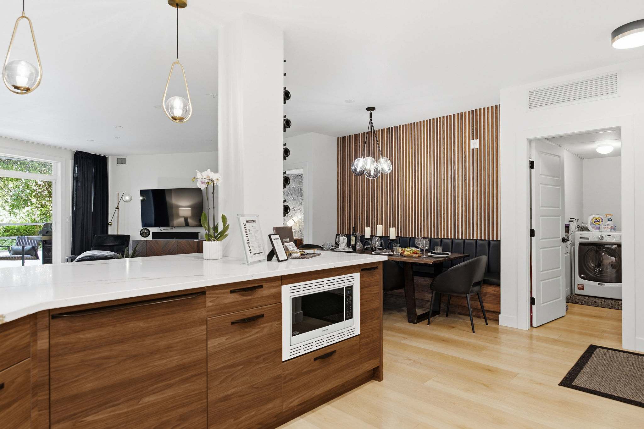 Kitchen | Discovery Bay 108 in Kelowna, British Columbia by Luxus Vacation Properties