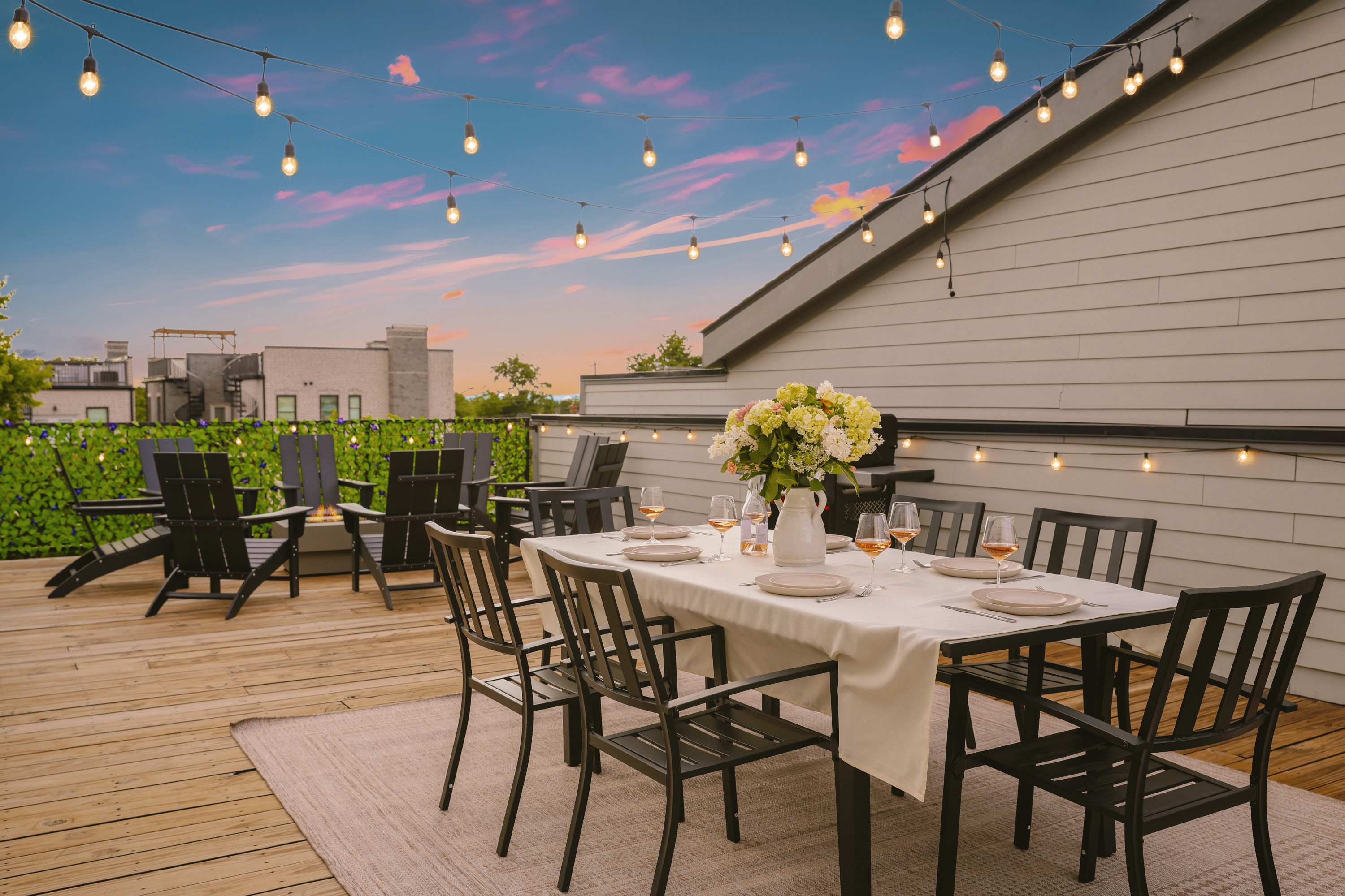 The Velvet Spur- Skyline Views, Rooftop Fire Pit — Nashville, TN — vacation rental