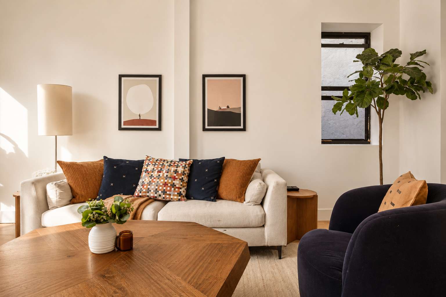 Photo #4 of Midtown Duplex