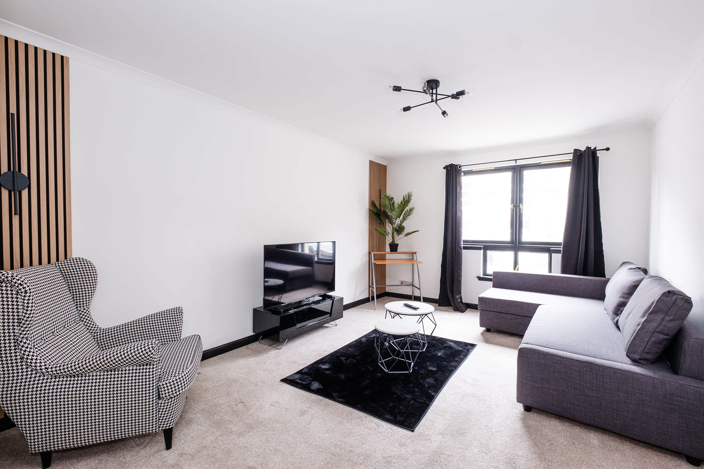 Stylish 2BR-Near Union Square &Train Station-Wi-Fi - Central Location serviced apartment - UK - VivreStays