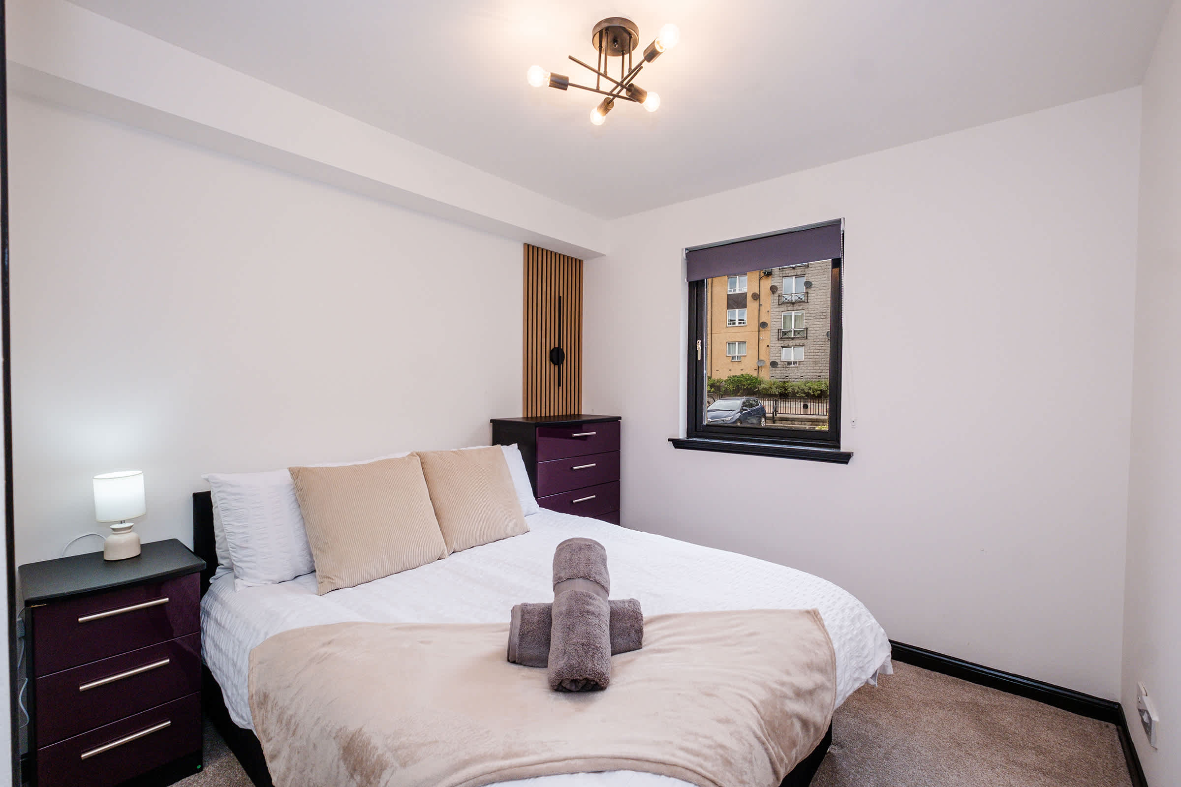 Stylish 2BR-Near Union Square &Train Station-Wi-Fi - Central Location in Strawberrybank Parade AB11 - Property image 14 - VivreStays