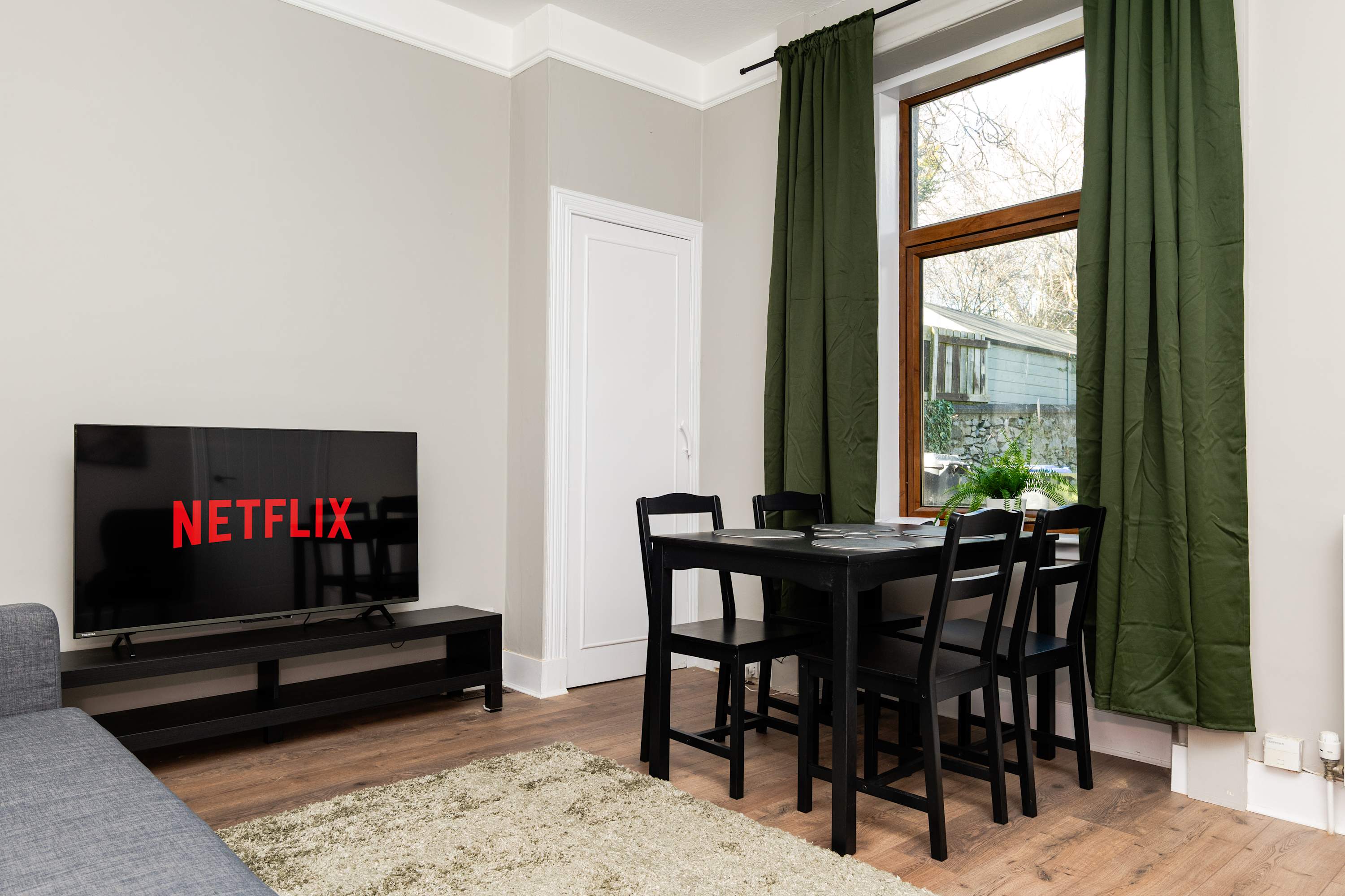 View Spacious Inverurie Stay -Nr Train Station -Parking in Falconer Place 14 AB51 4RN Spacious Inverurie Stay -Nr Train Station -Parking in Falconer Place 14 AB51 4RN - Property image 7 - VivreStays