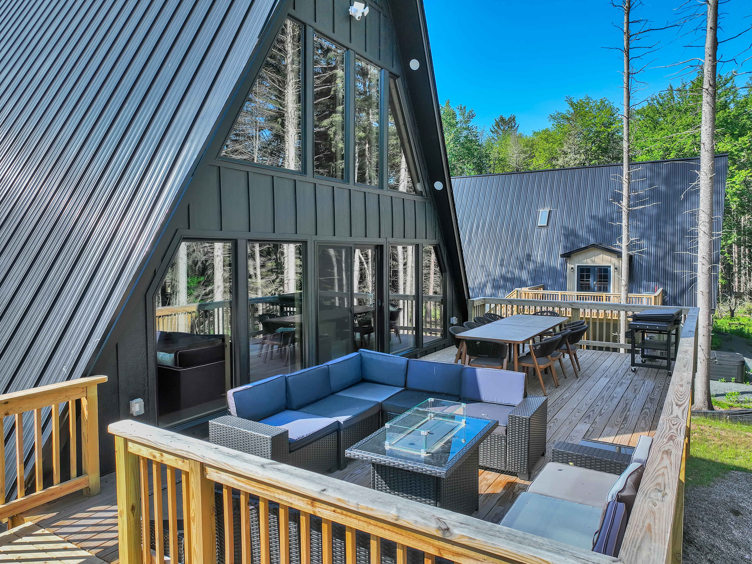A-Frame Cabin | Hot Tub | Sauna | Near Lake & Ski