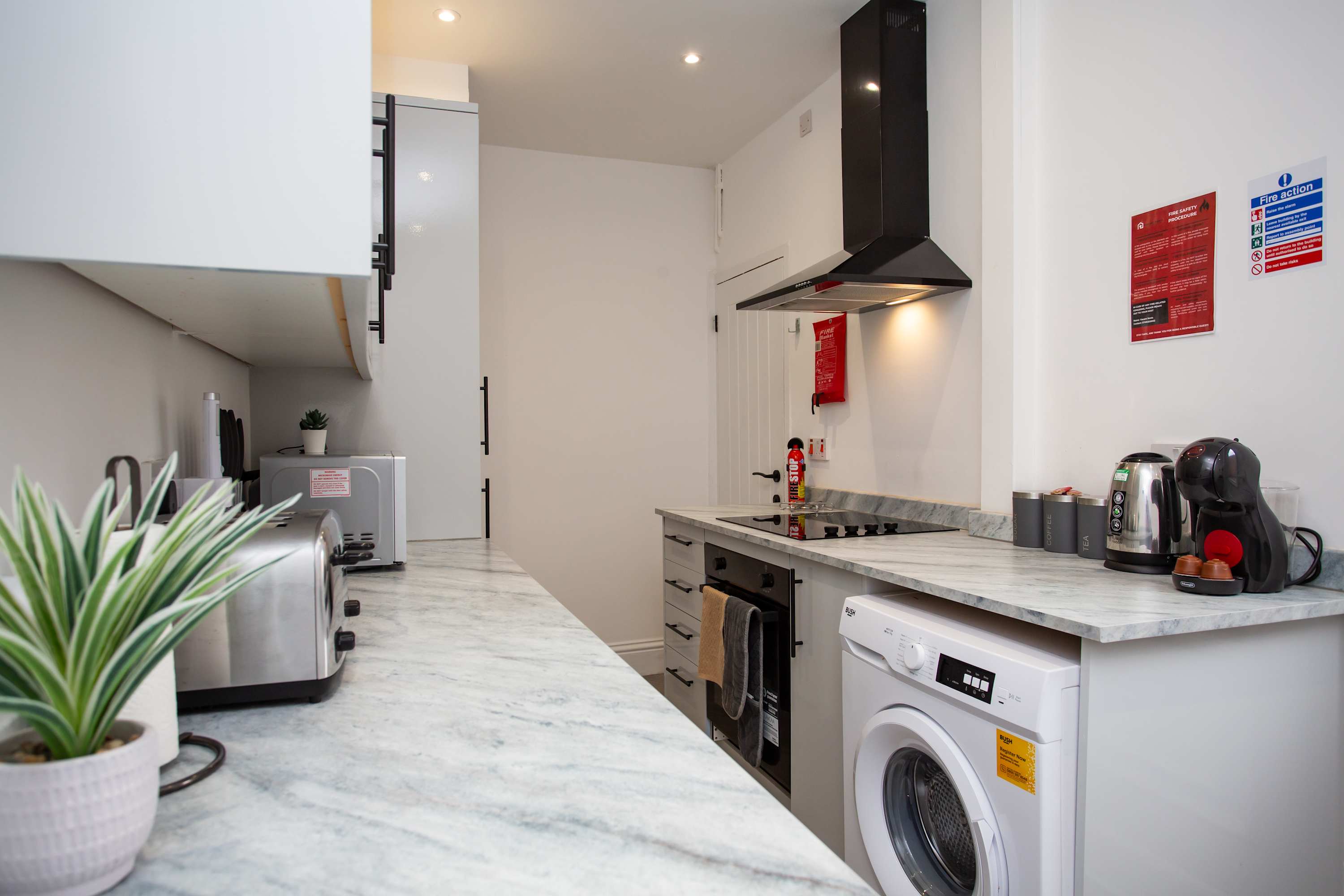 Vacant Nests 3 bed Close to Beamish Museum | WiFi in John Street DH9 0QW - Property image 26 - VivreStays