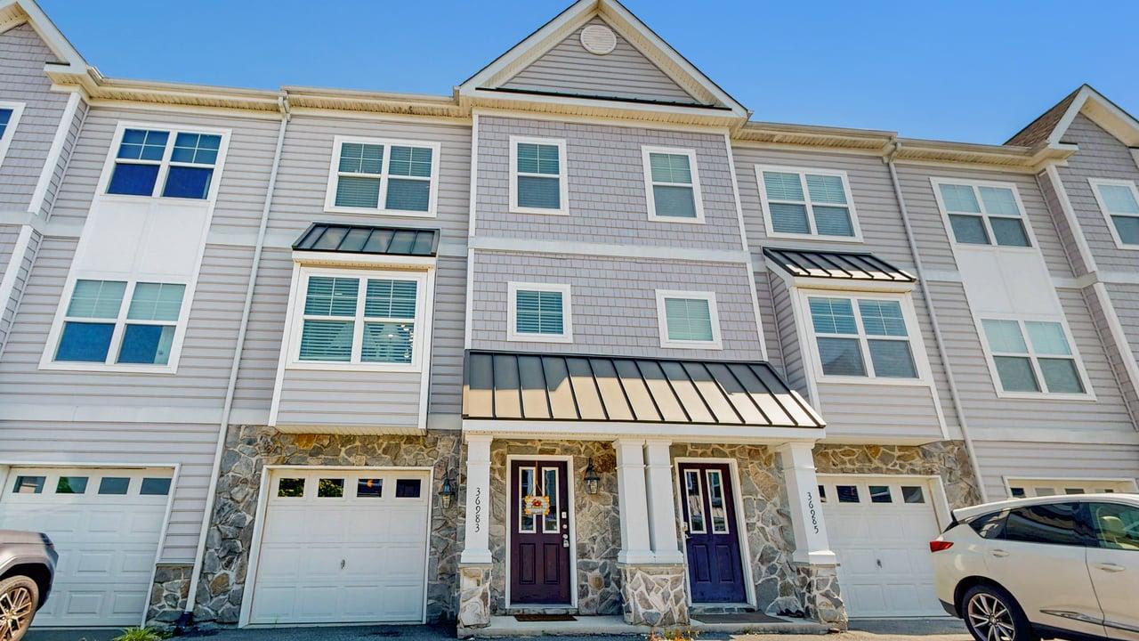 Rehoboth Crossing - 36983 Grindstone Ln