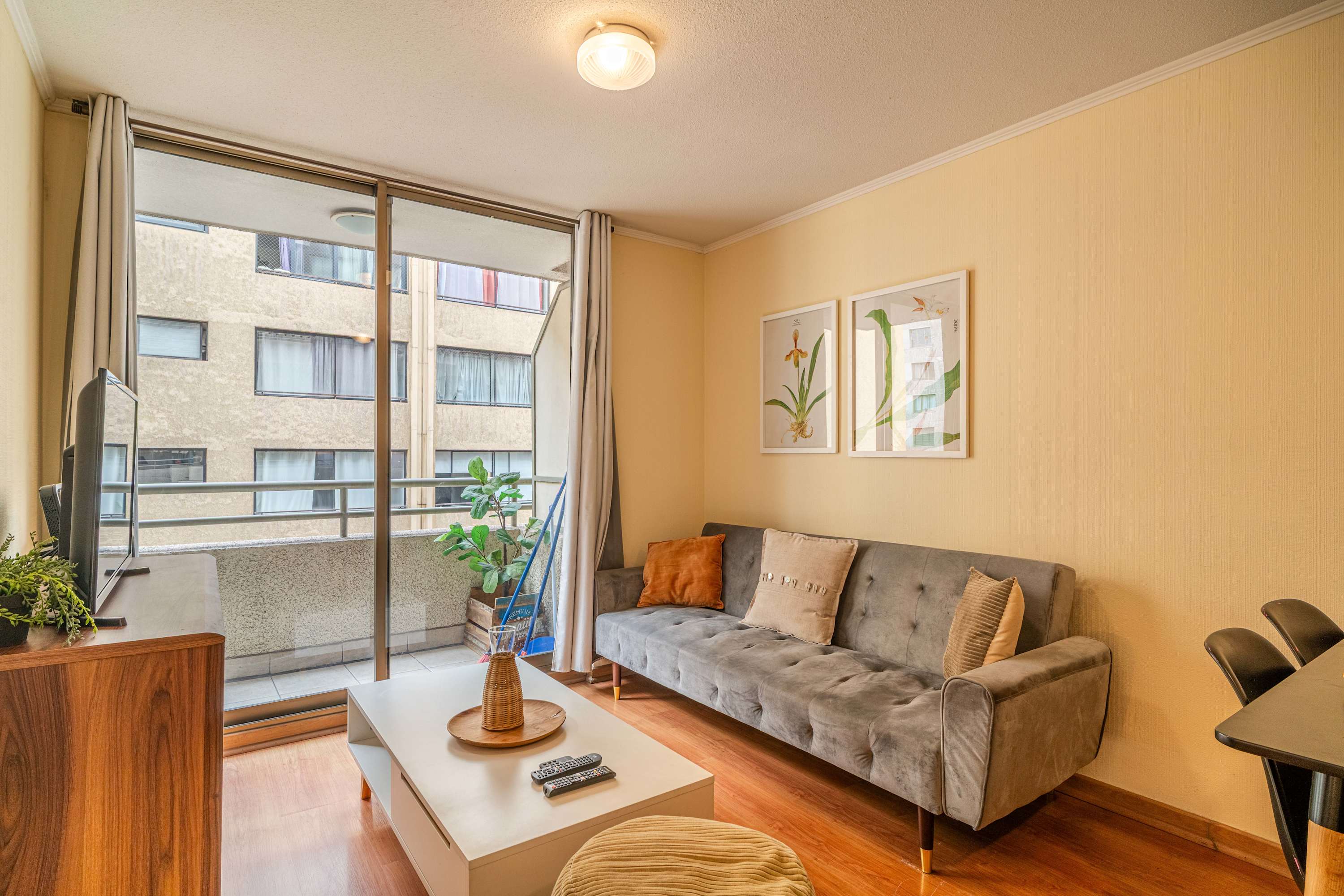 HOM 1-bed for 3 with washer · Metro U. Católica — Santiago, Santiago Metropolitan — vacation rental