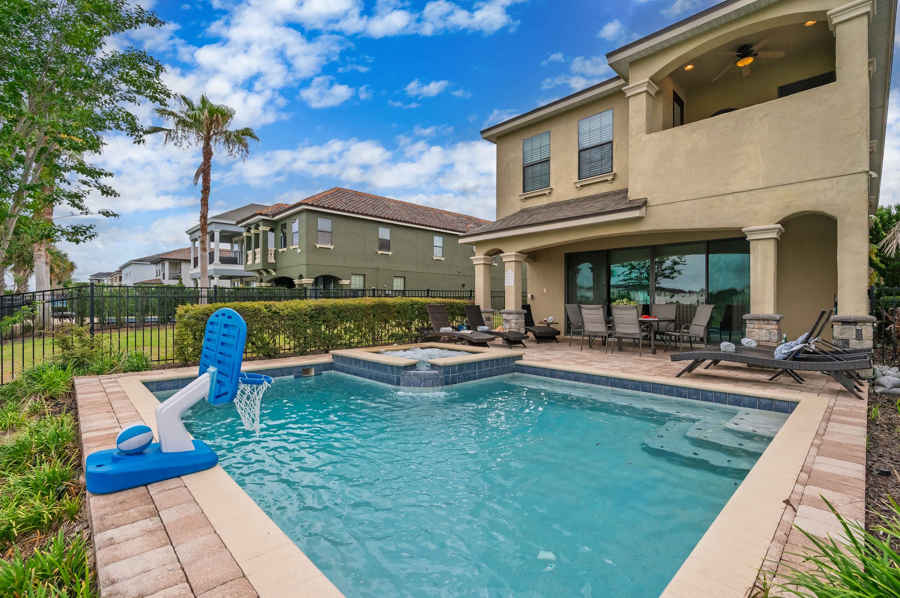 5BR Resort Villa w/ Pool, Theater & Game Rooms