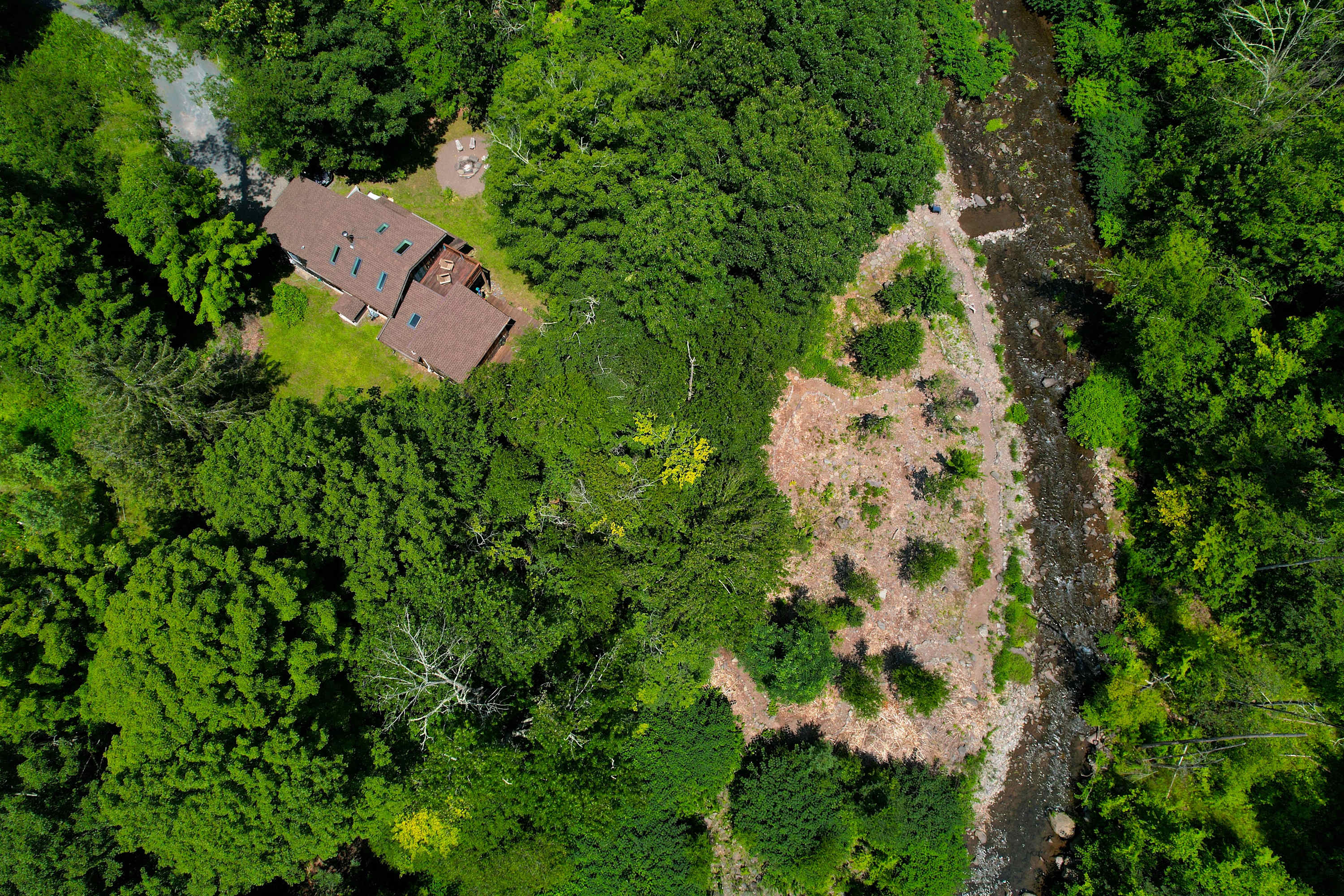 Creekside Cabin with Hot Tub & Wood-Burning Stove