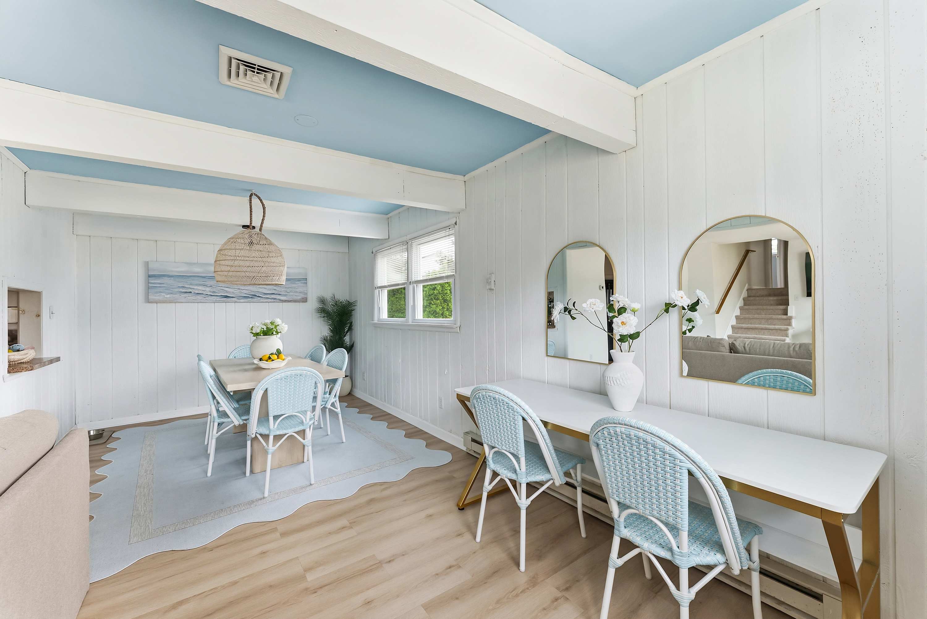 Cape May Escape • Sleeps 10 • Tiki Bar • Grill 4
