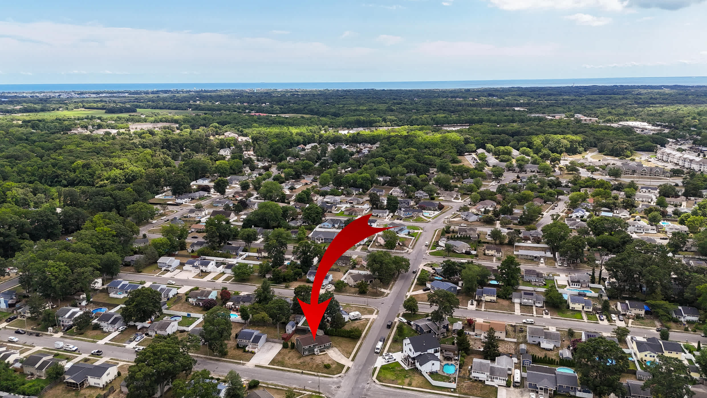 Cape May Escape • Sleeps 10 • Tiki Bar • Grill 5