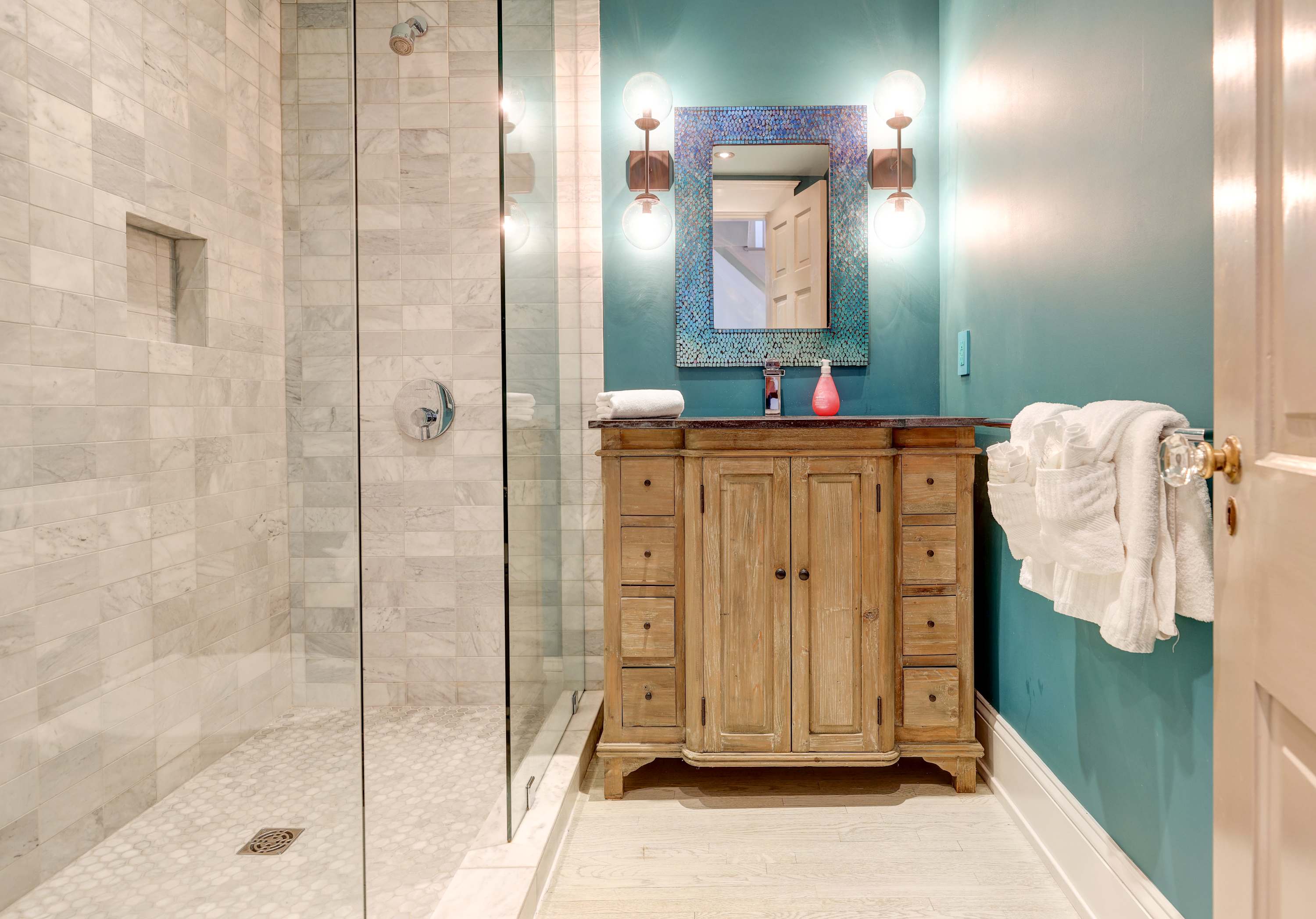 Rubin Marshall Manor - vacation rental in Charlottesville — photo 80 of 109