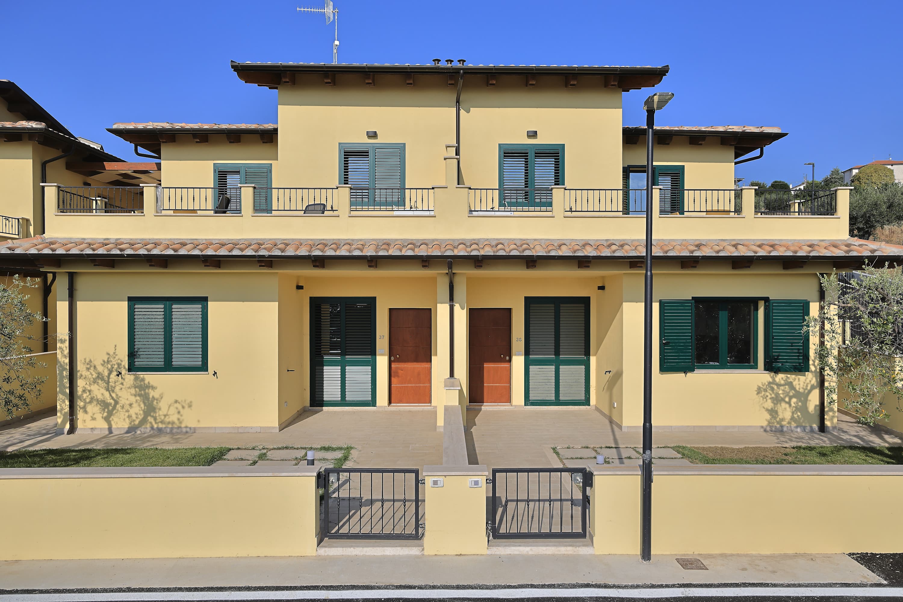 Via Civita 71, 64010 Prosperi, Italy