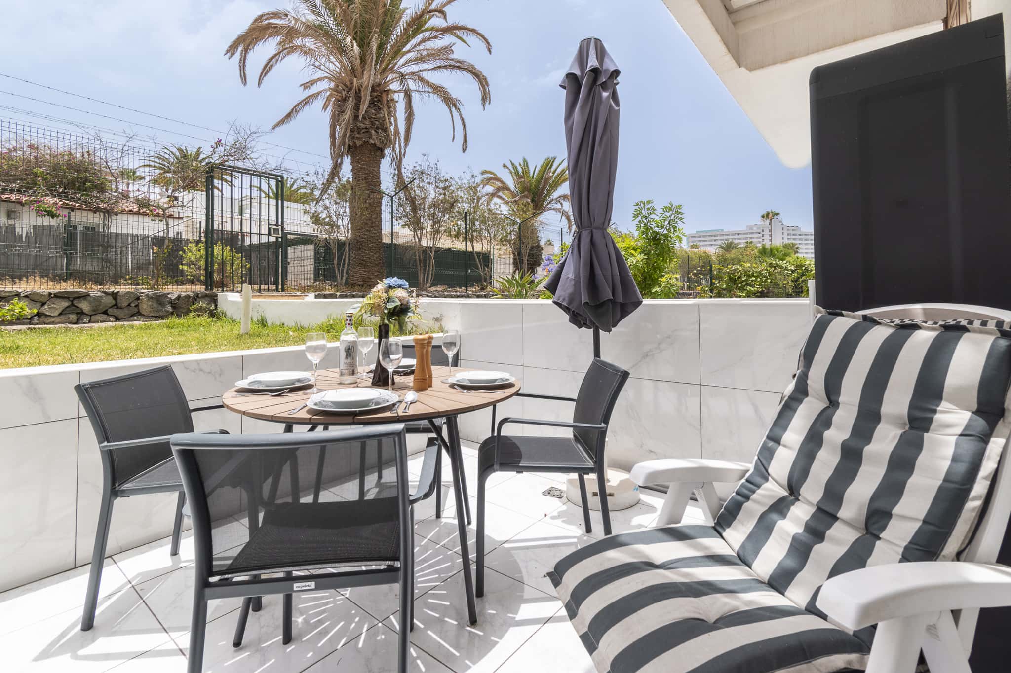 Club Atlantis 150 - One Bed