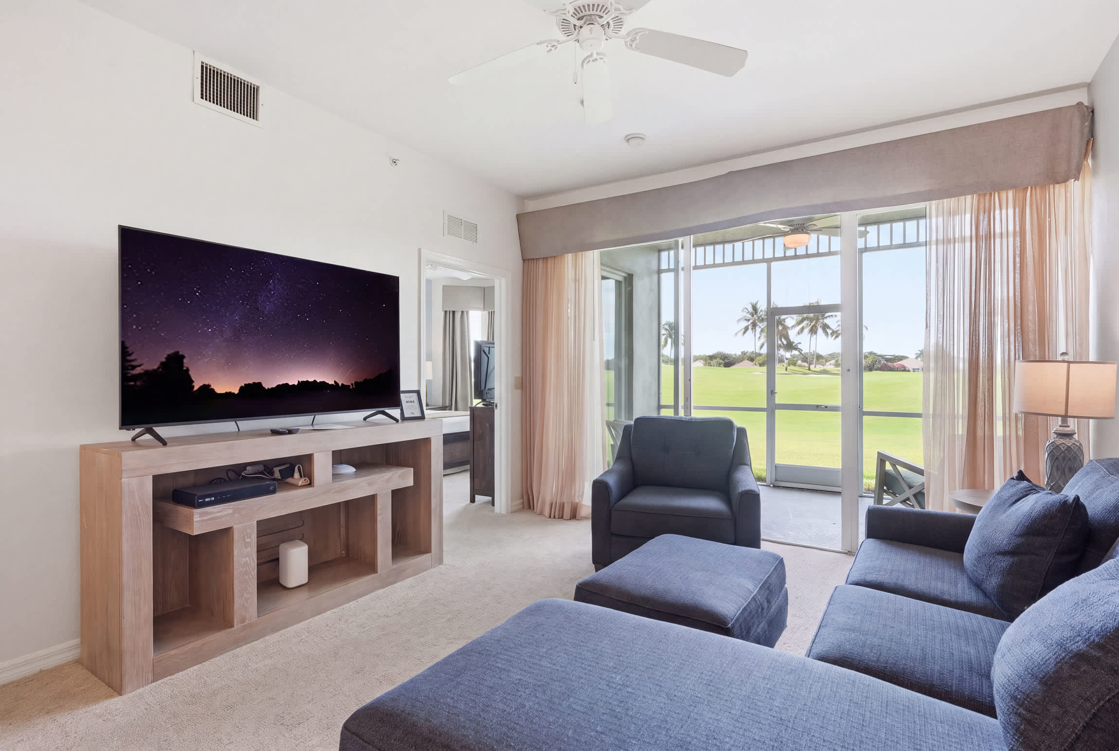 1315 First Floor Accessible Villa Golf Views