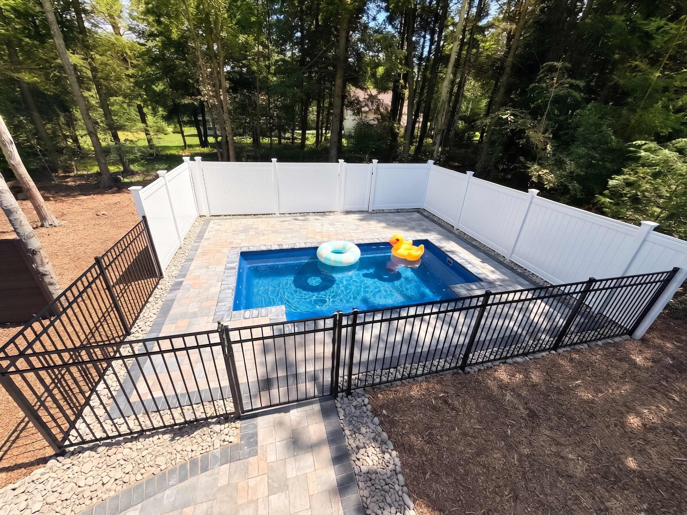 Private Pool Chalet | HotTub | Firepit | Game Room