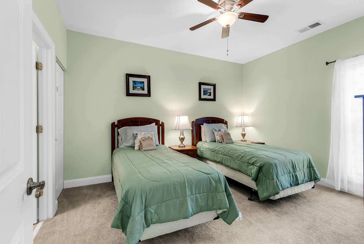 World Tour Fairway Condo Pool 10 Min to Beach | Photo 21