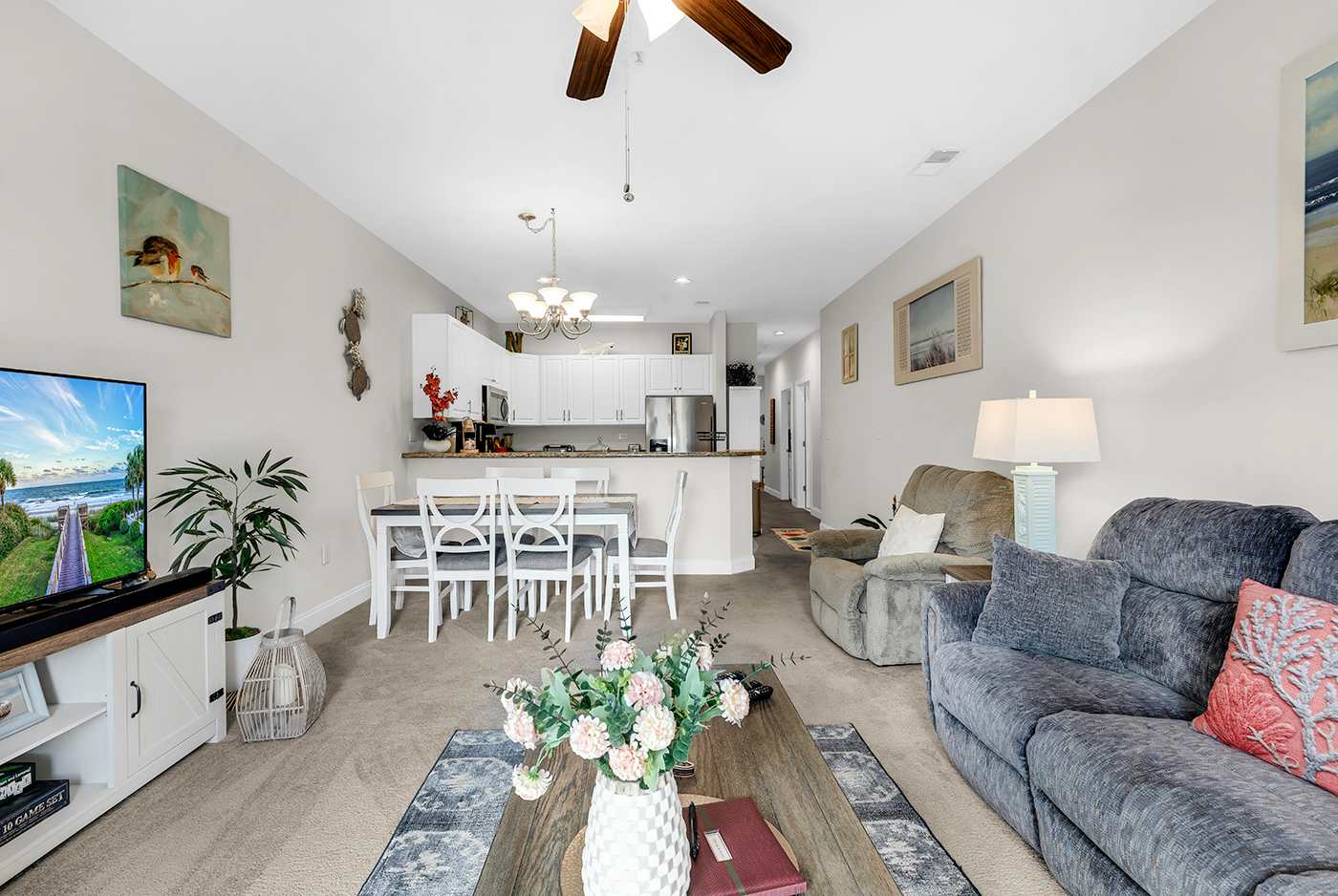 World Tour Fairway Condo Pool 10 Min to Beach | Photo 5