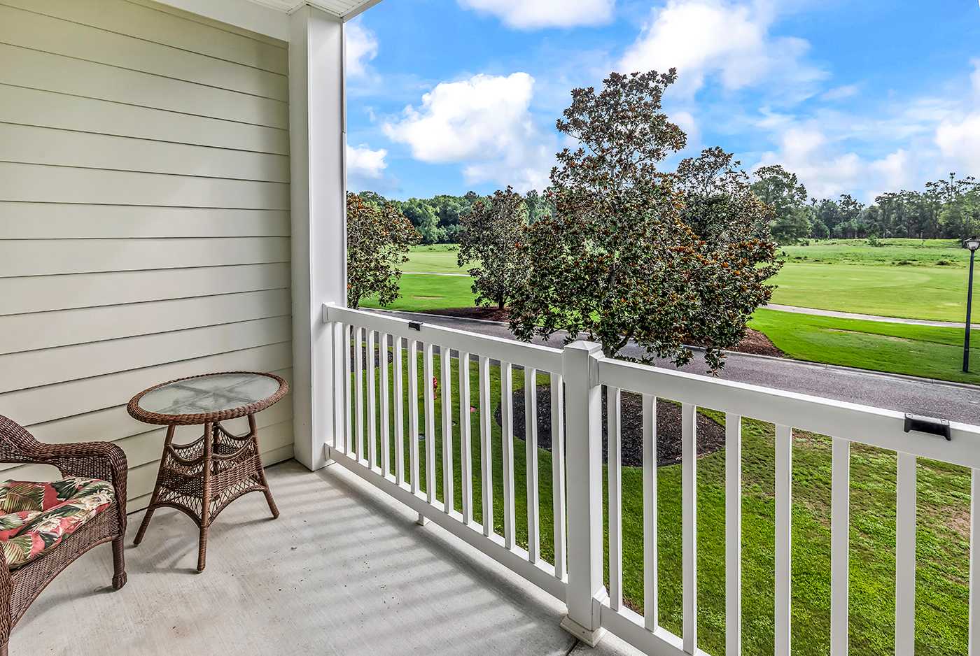 World Tour Fairway Condo Pool 10 Min to Beach | Photo 29