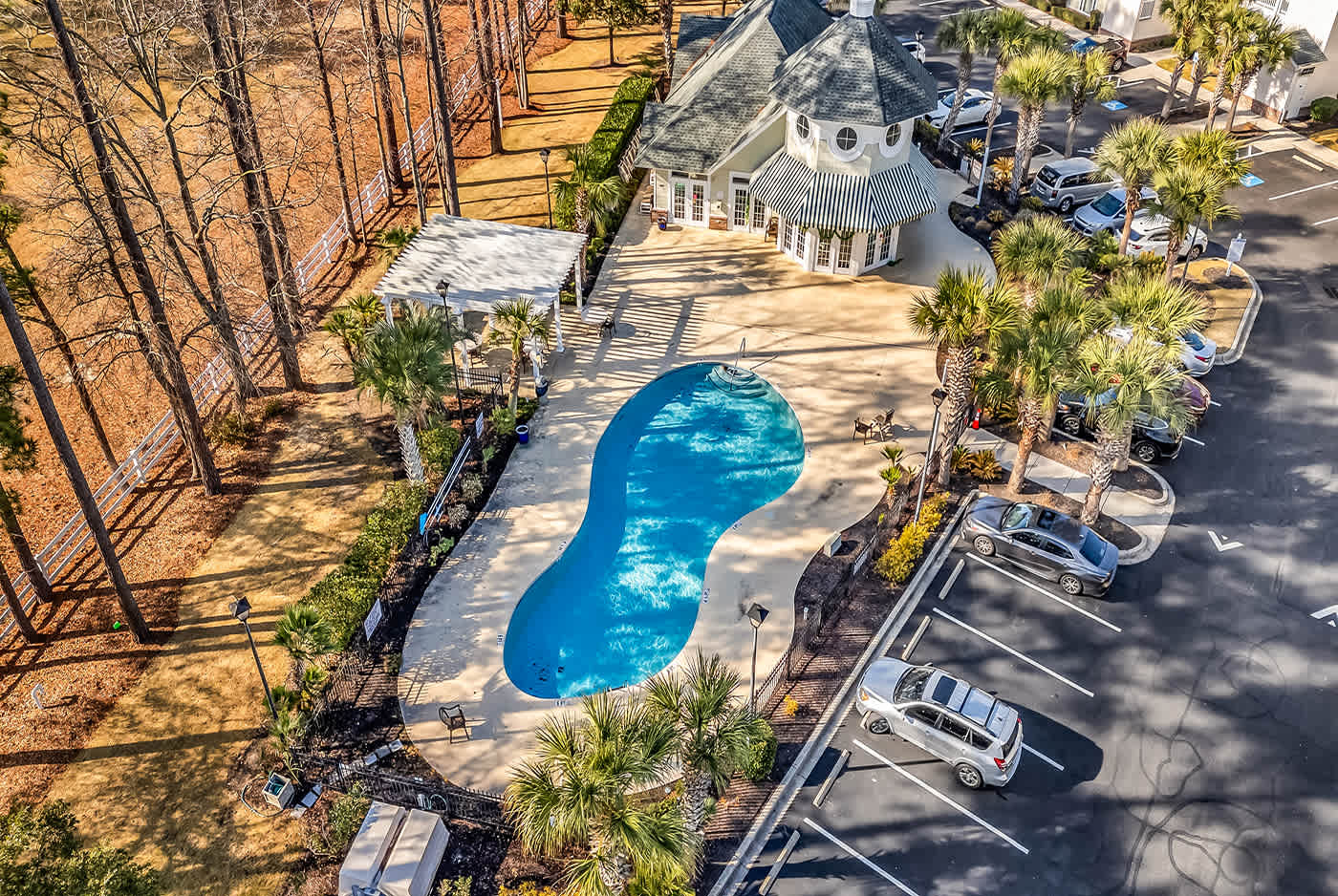 World Tour Fairway Condo Pool 10 Min to Beach | Photo 35