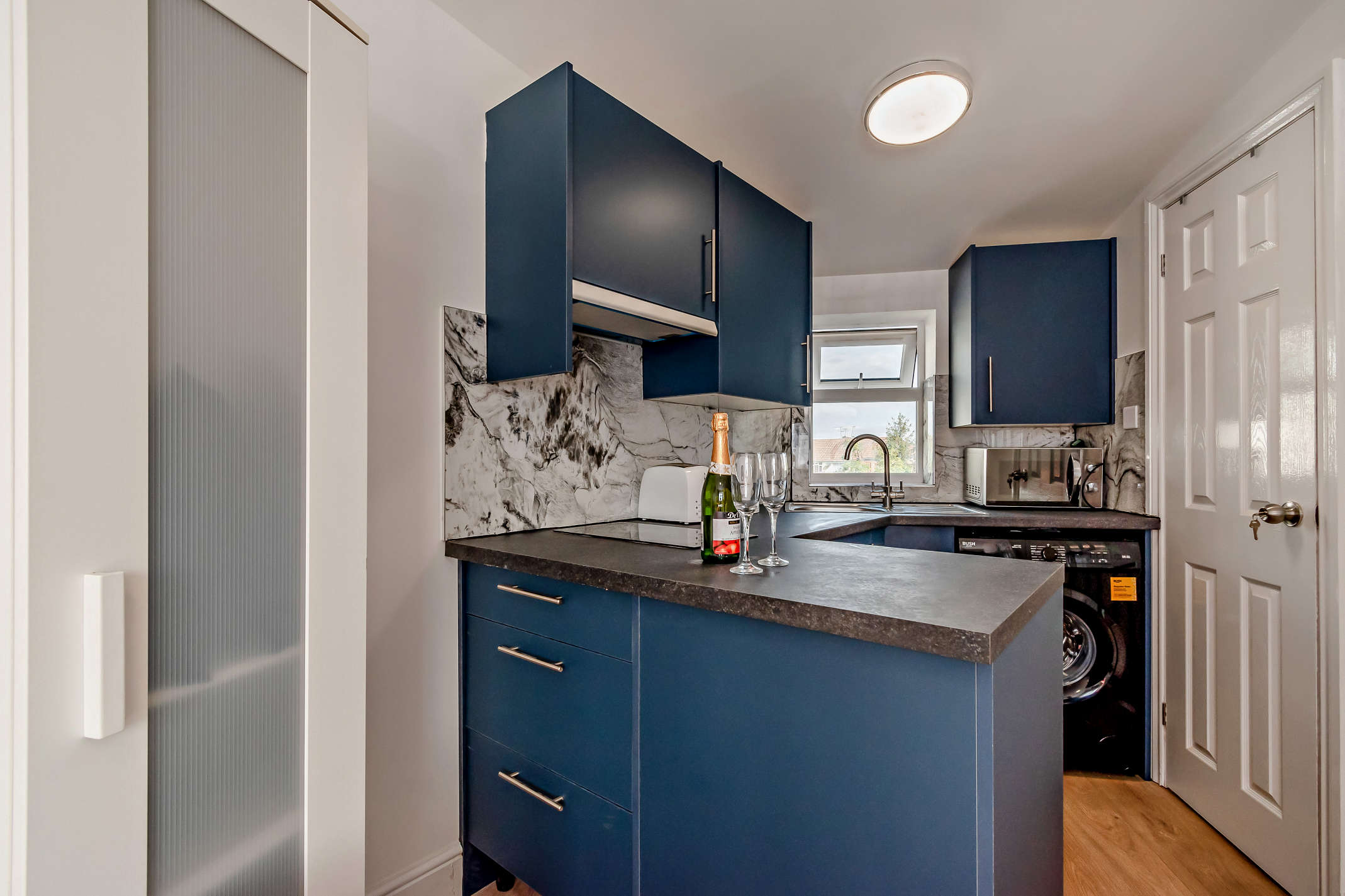 Poplar Apartment – photo 2