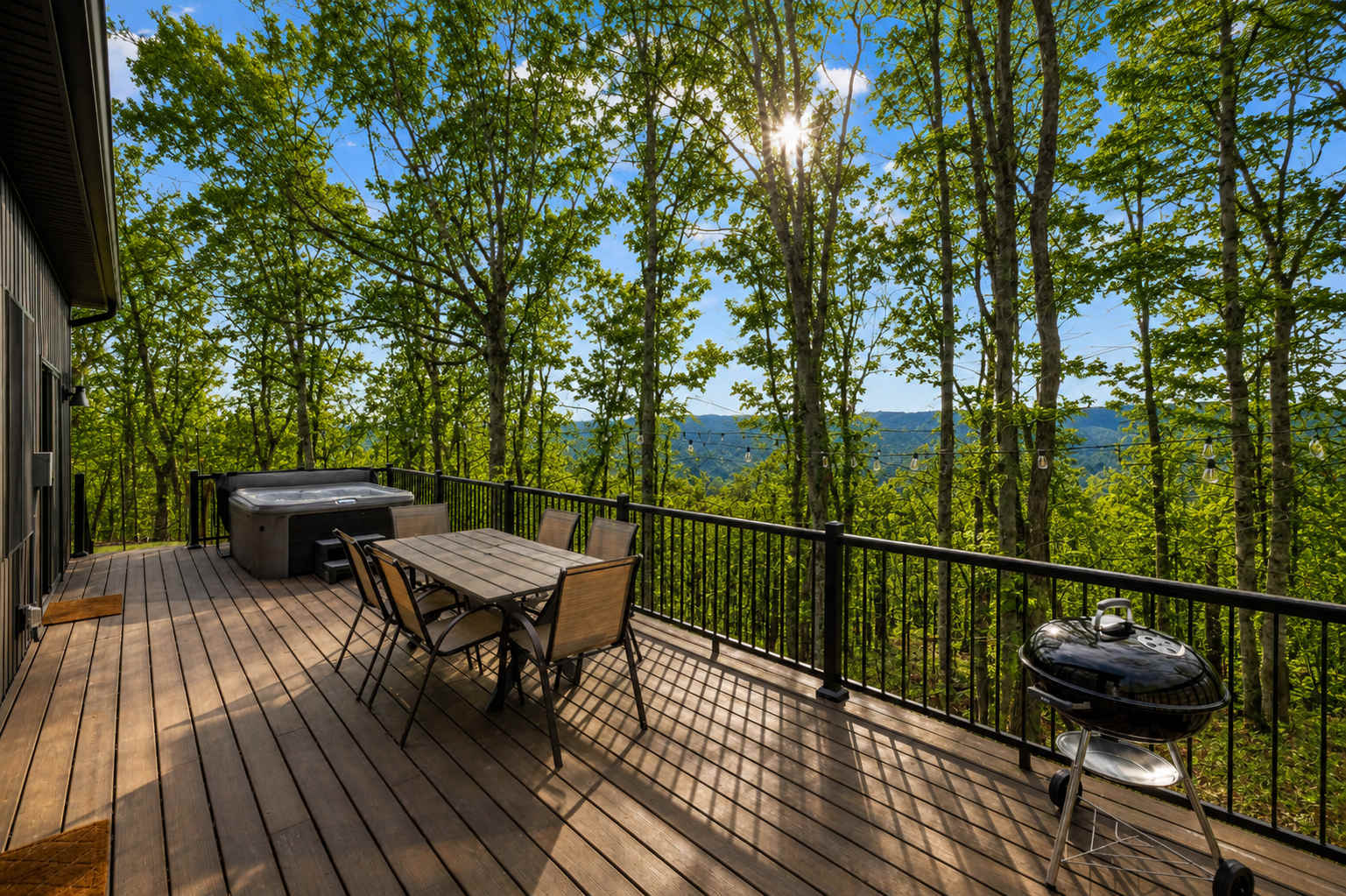 Modern Cabin Retreat w Hot Tub, Sauna & Fire Pit