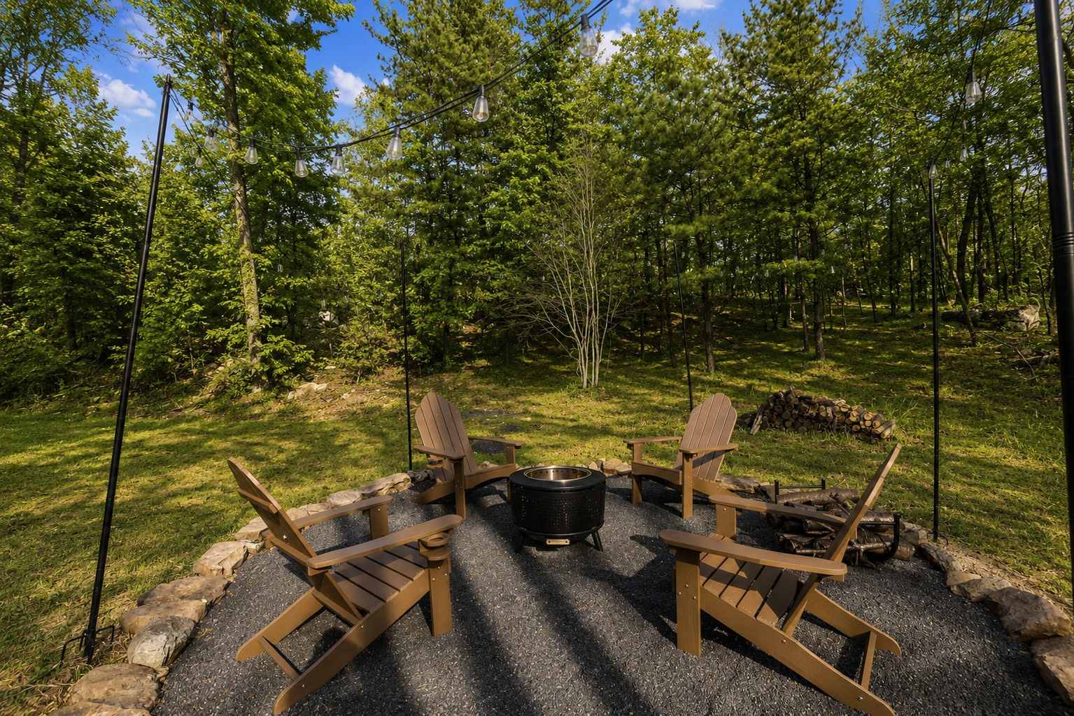 Modern Cabin Retreat w Hot Tub, Sauna & Fire Pit