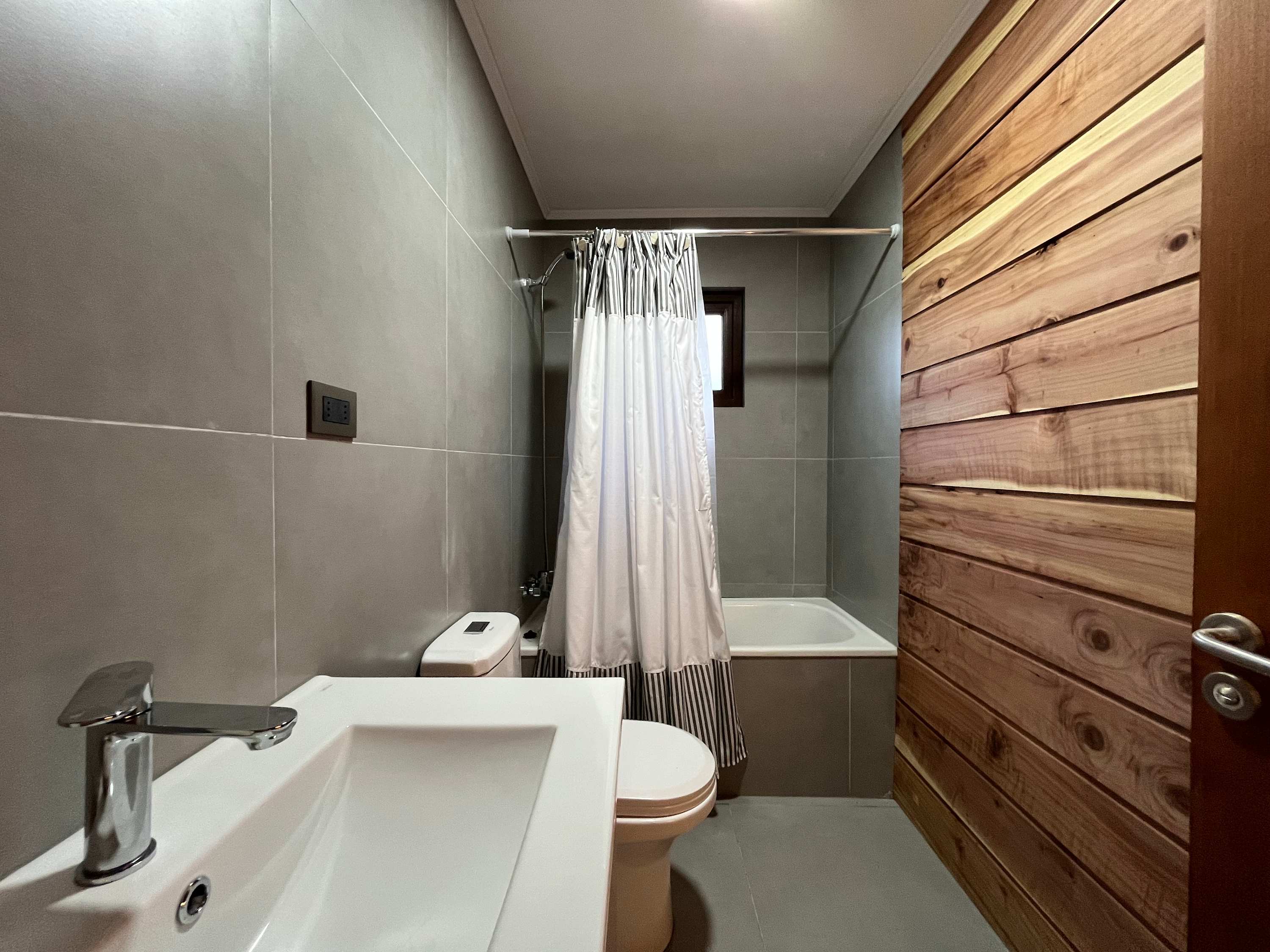 Cypress Cabin - BBQ, Hot Tub, Wifi  & Nature - Foto 18