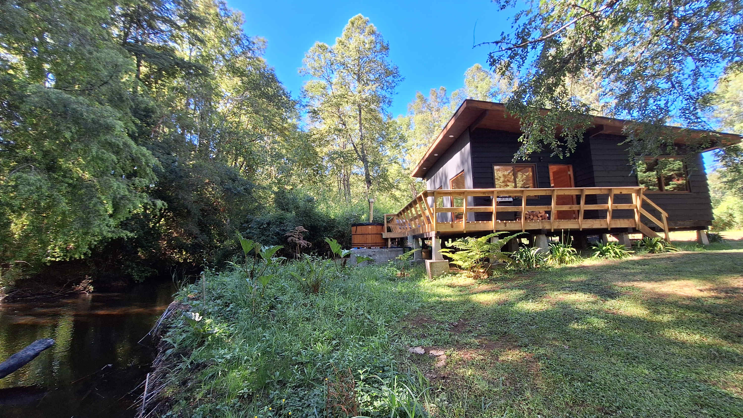 Cypress Cabin - BBQ, Hot Tub, Wifi  & Nature - Foto 8