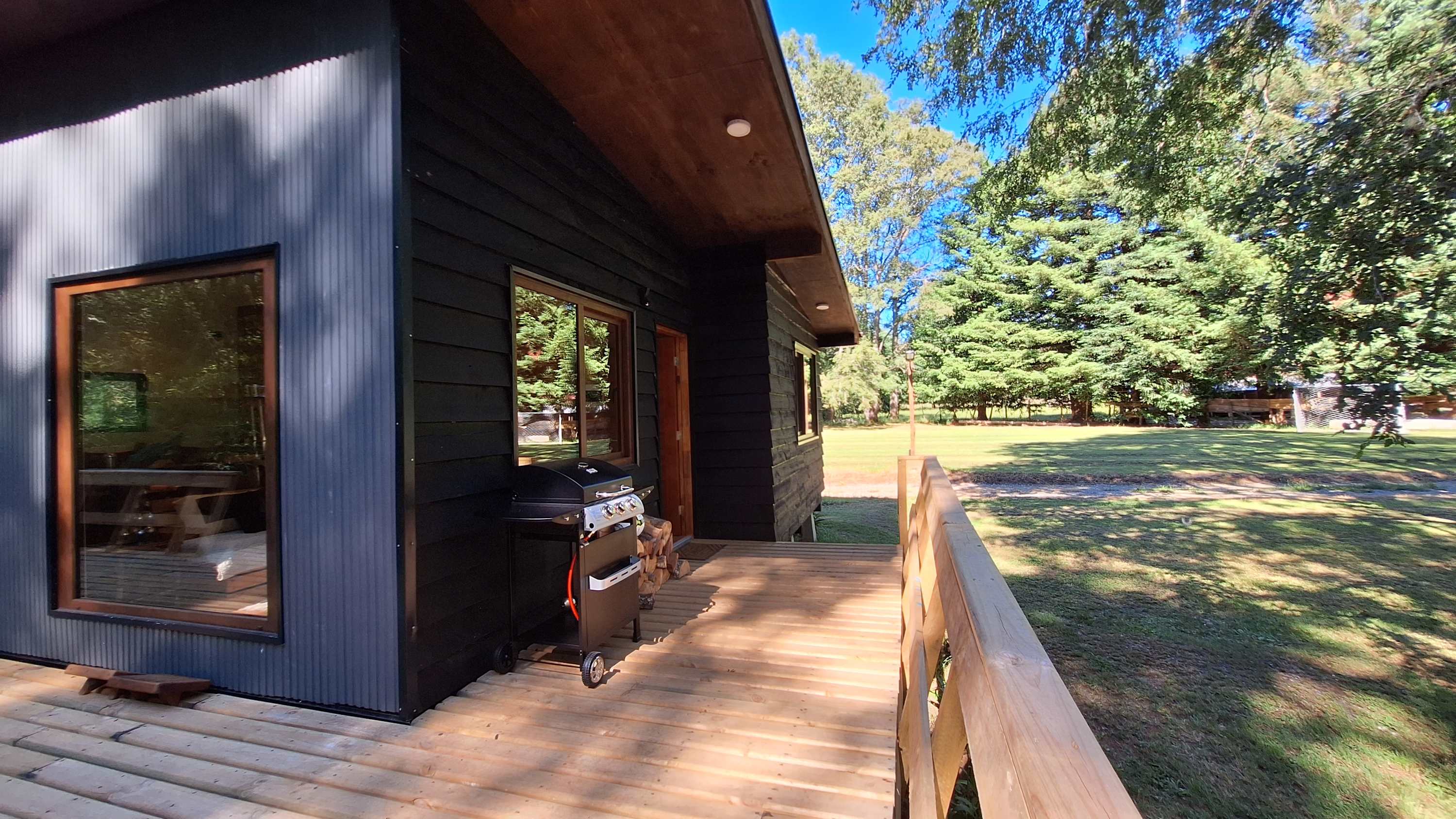 Cypress Cabin - BBQ, Hot Tub, Wifi  & Nature - Foto 5