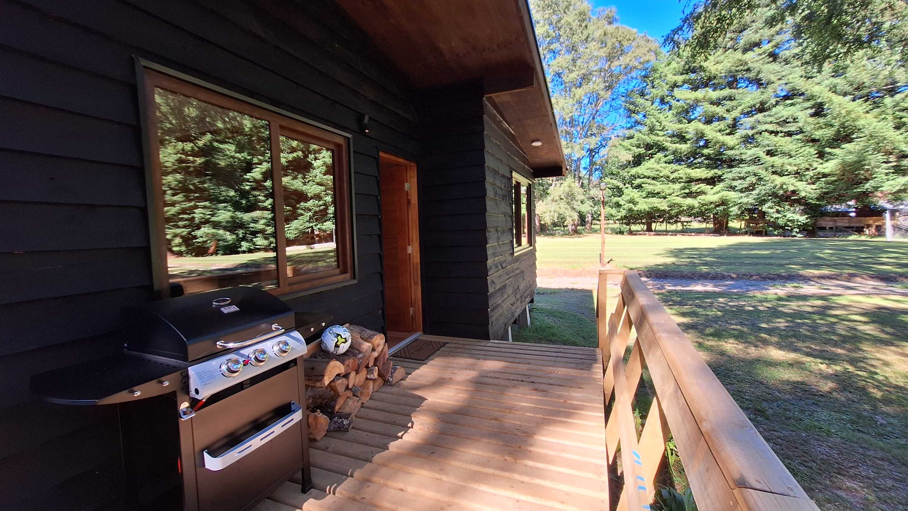 Cypress Cabin - BBQ, Hot Tub, Wifi  & Nature - Foto 21