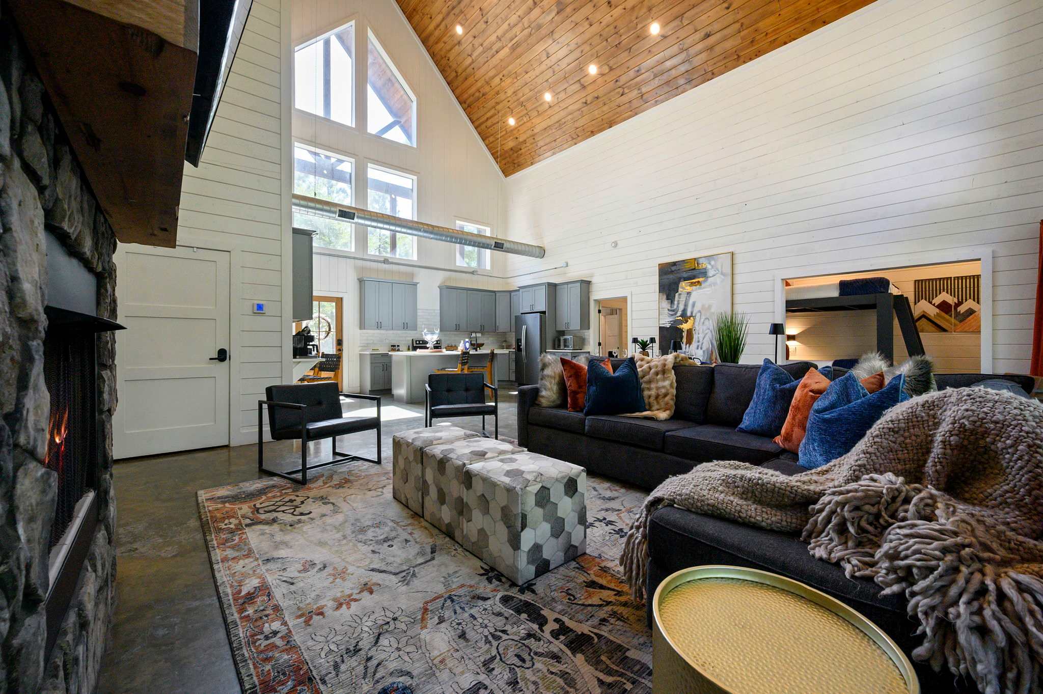 NEW! Modern Cabin - Hot Tub & Fire Pit - Sleeps 6!