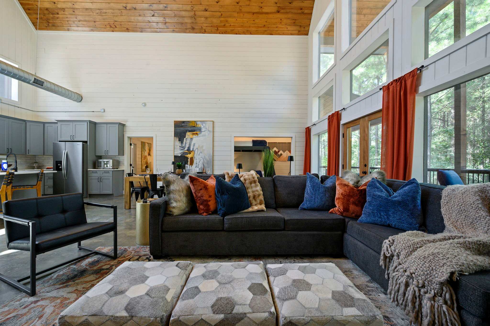 NEW! Modern Cabin - Hot Tub & Fire Pit - Sleeps 6!