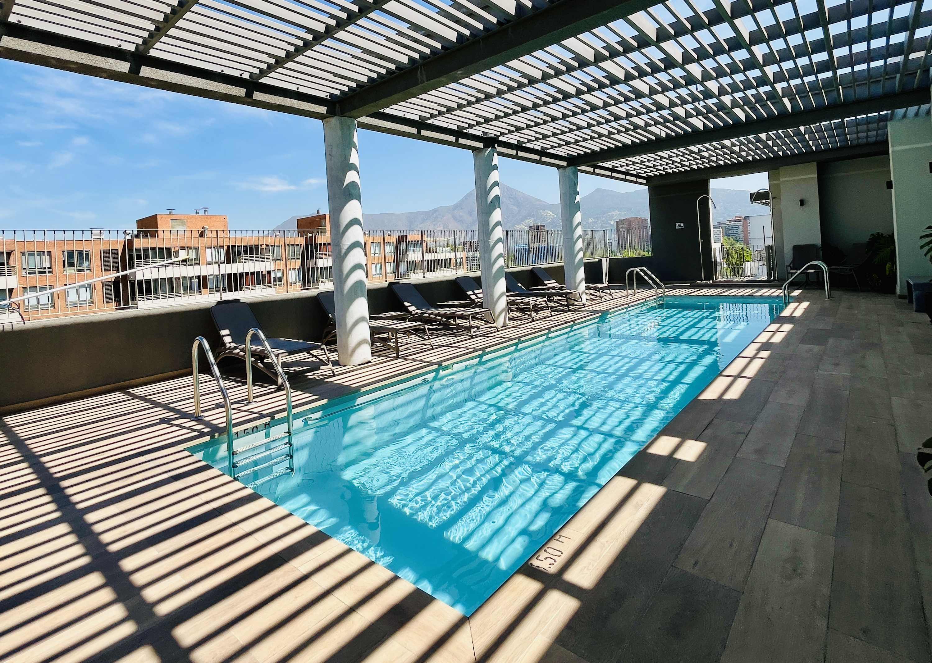Modern Studio Las Tranqueras | Fast Wifi, Gym & Laundry