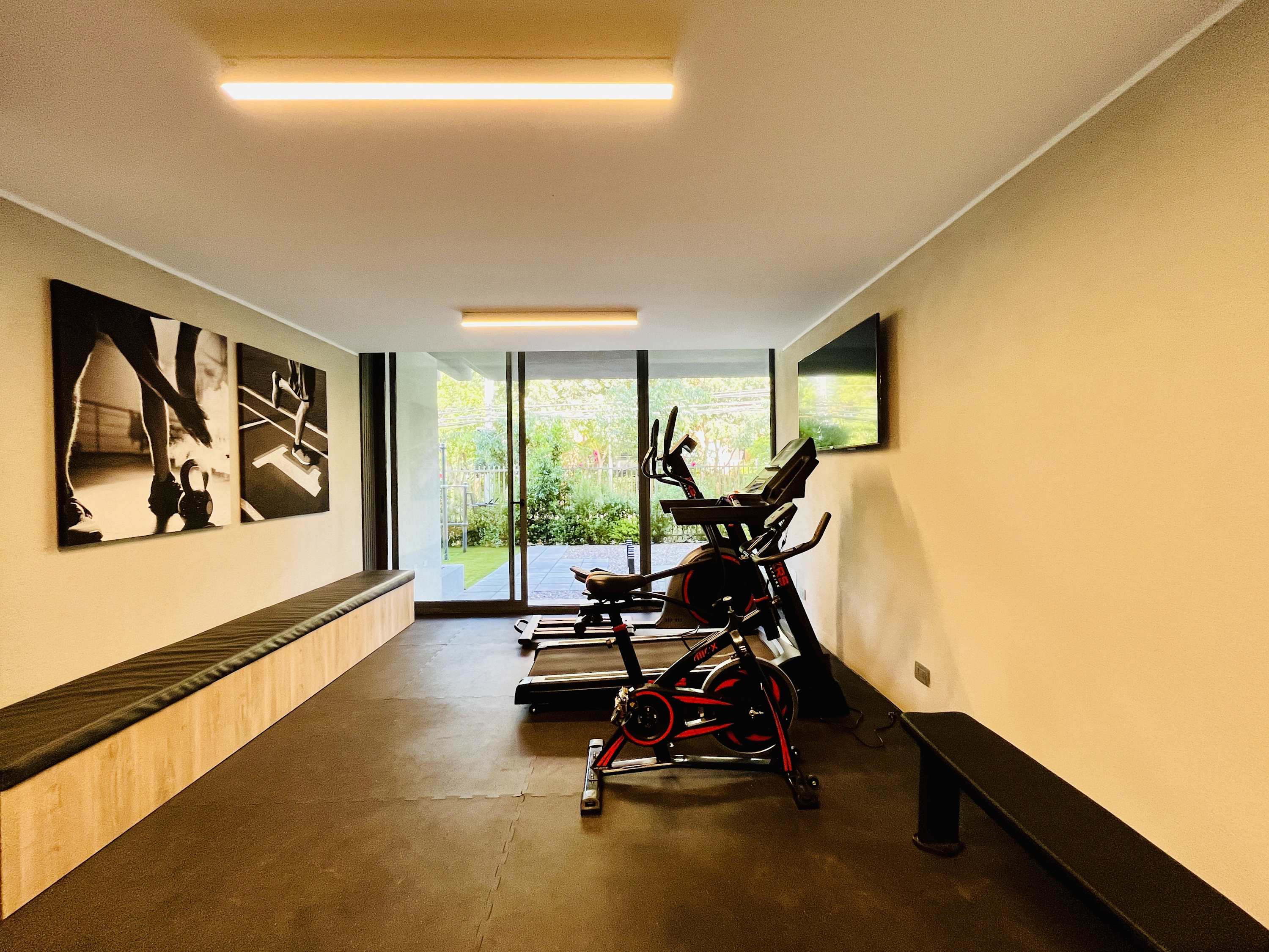 Modern Studio Las Tranqueras | Fast Wifi, Gym & Laundry