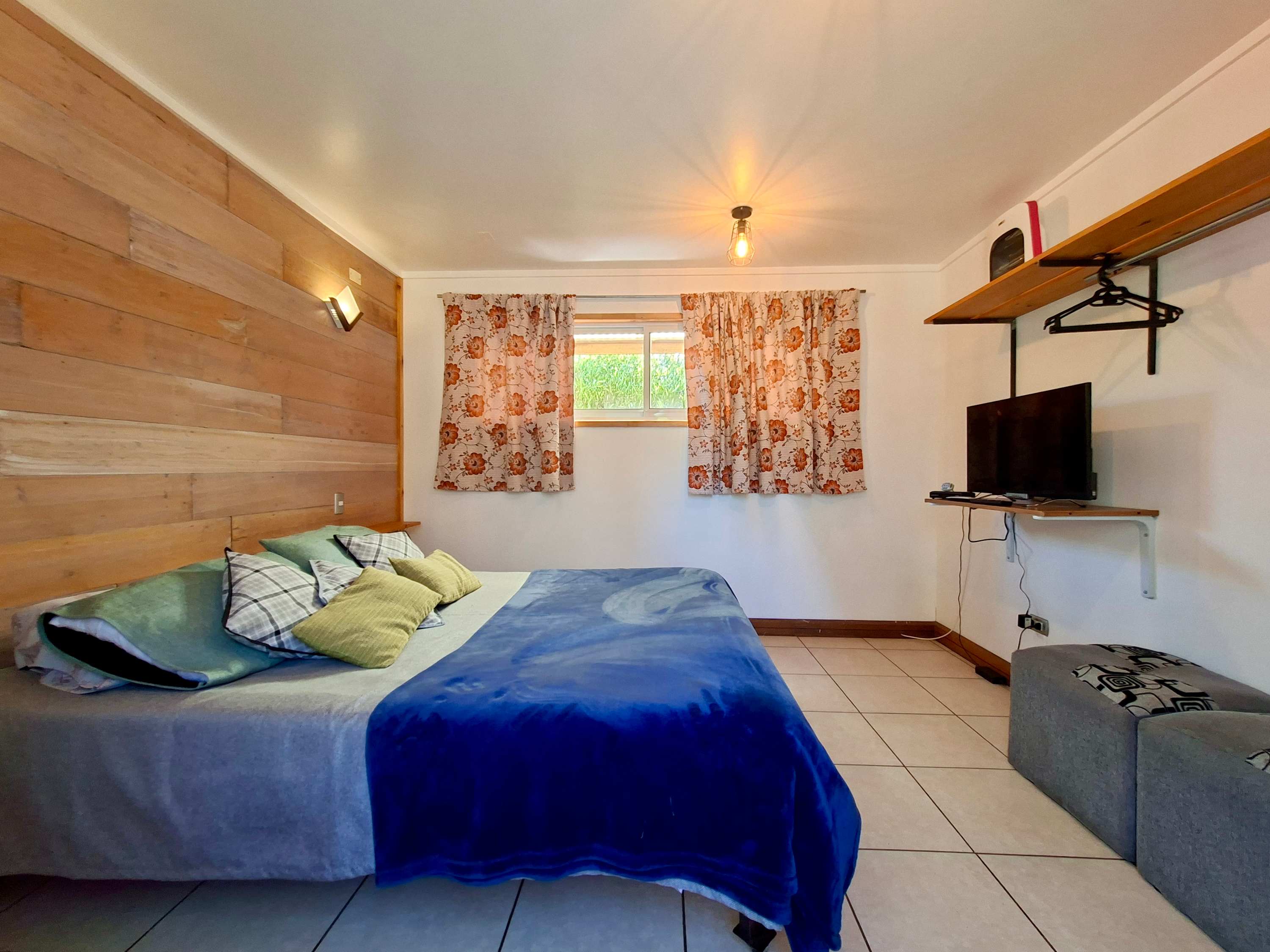 Wheelchair-Friendly Cabin - BBQ, Parking & Wifi