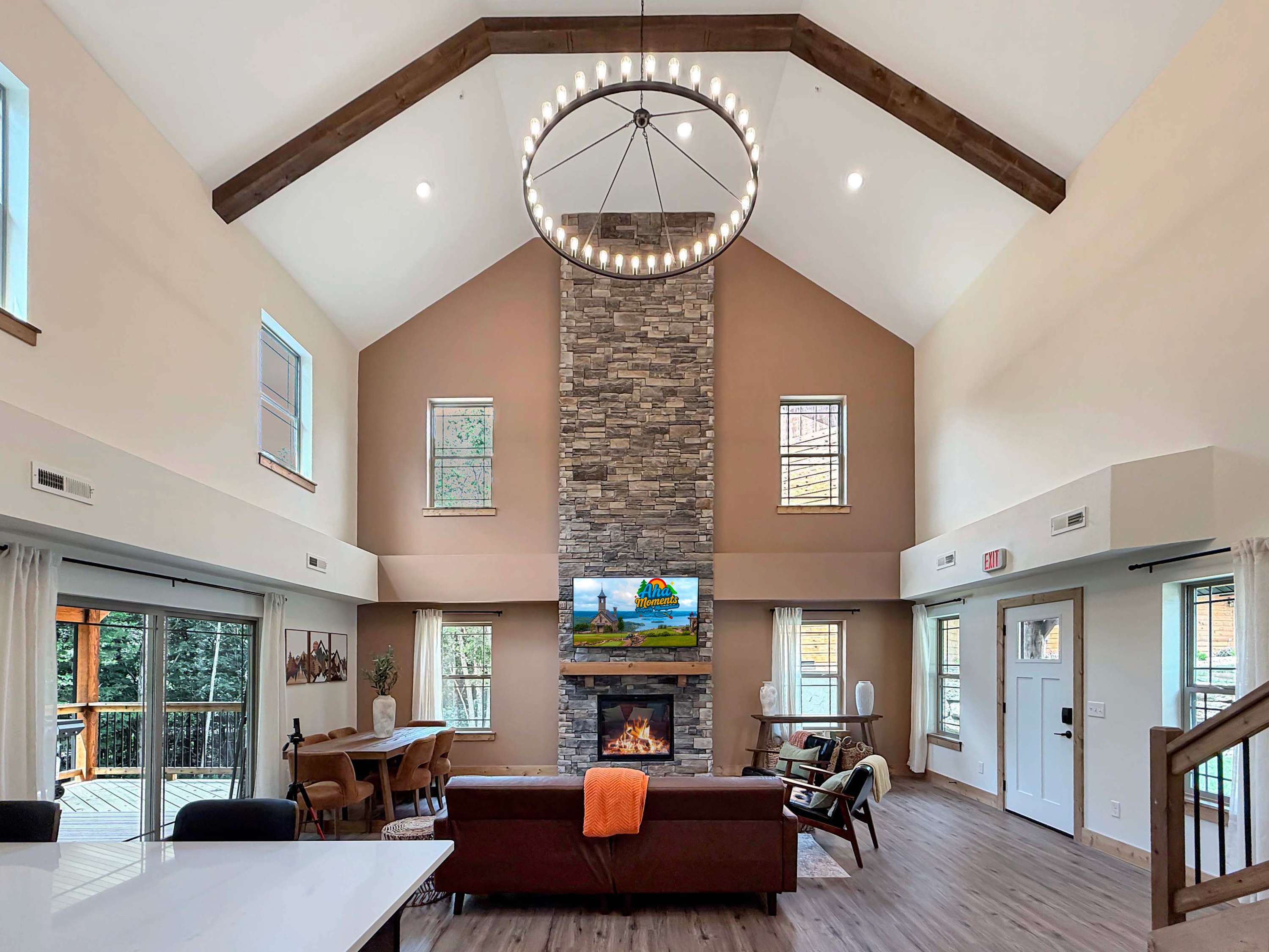Luxury 4BR Cabin | Lazy River | Near Big Cedar
