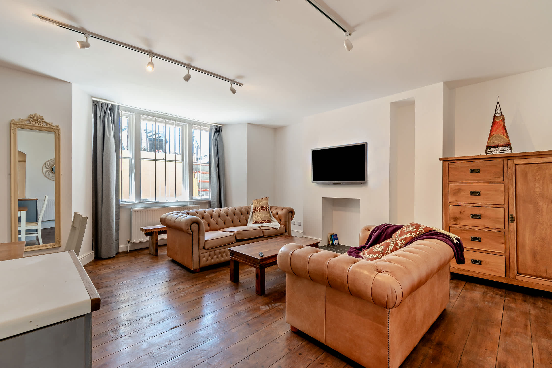 Host & Stay - 37 Regency Square – photo 9