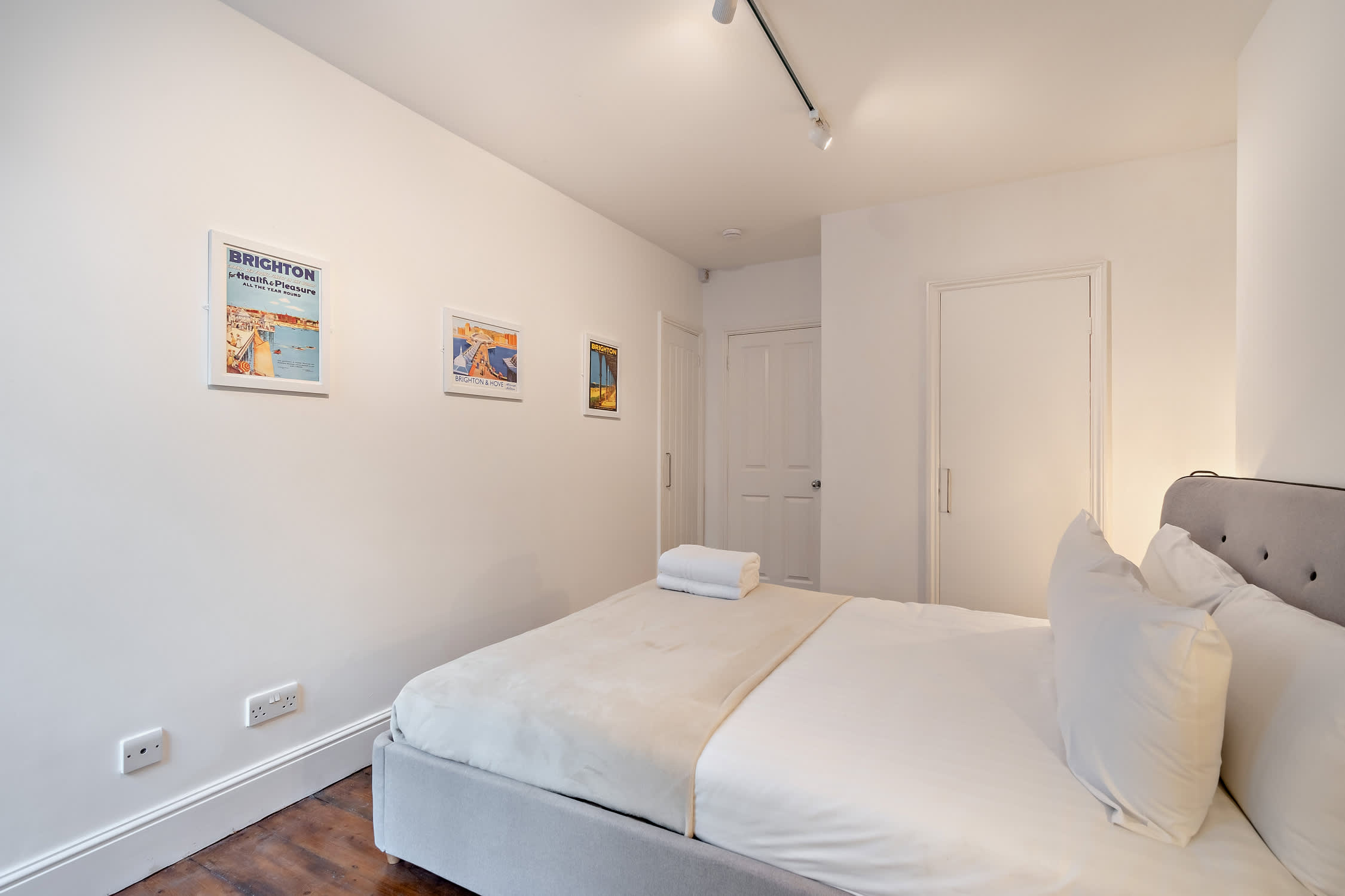 Host & Stay - 37 Regency Square – photo 15