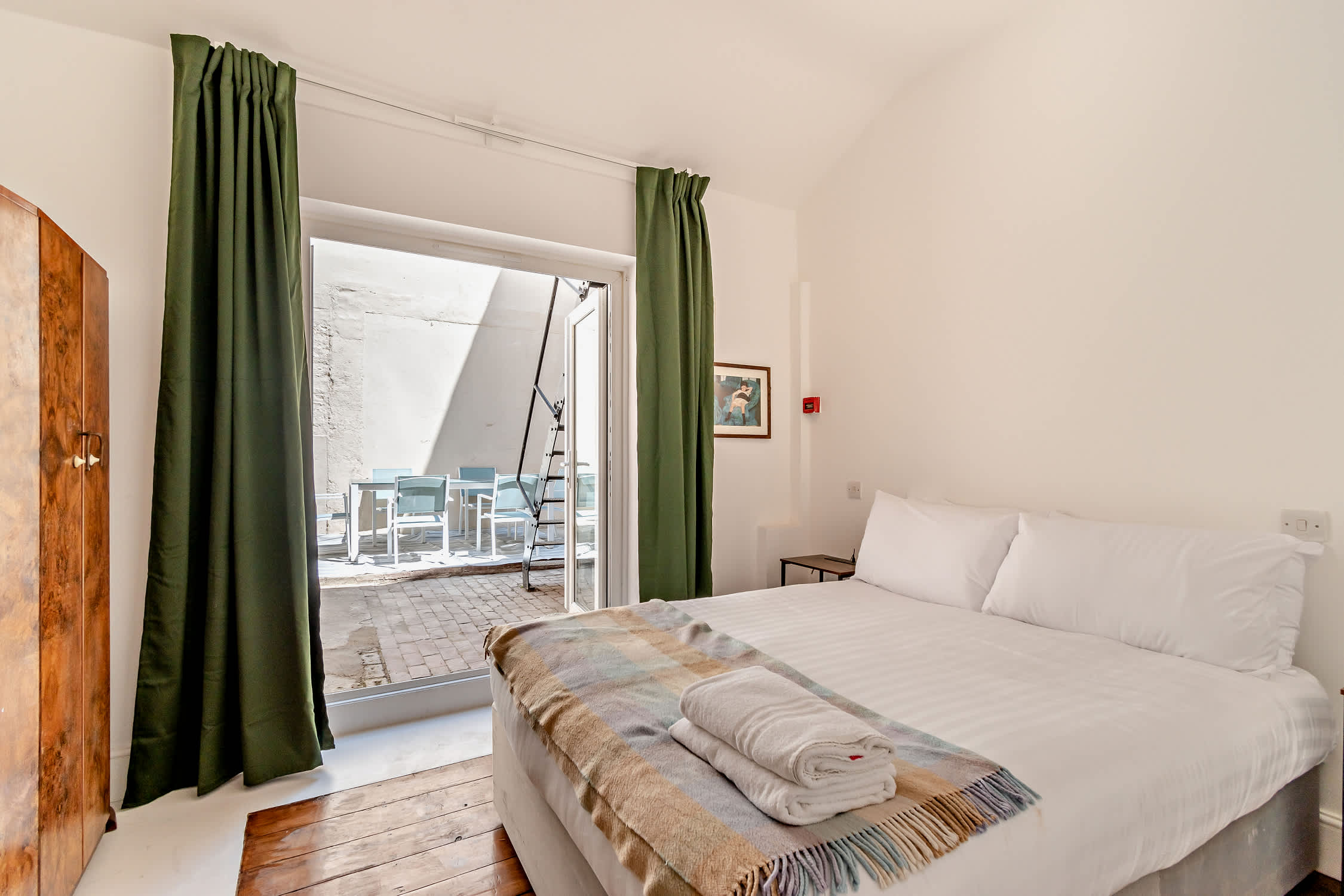 Host & Stay - 37 Regency Square – photo 19