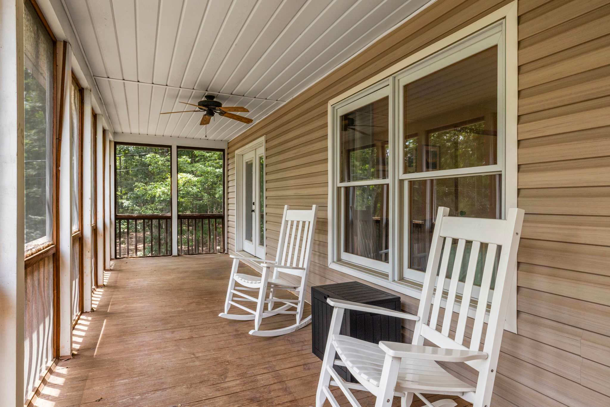 Paw Paw Mountain Lodge w/River Access & Fire Pit