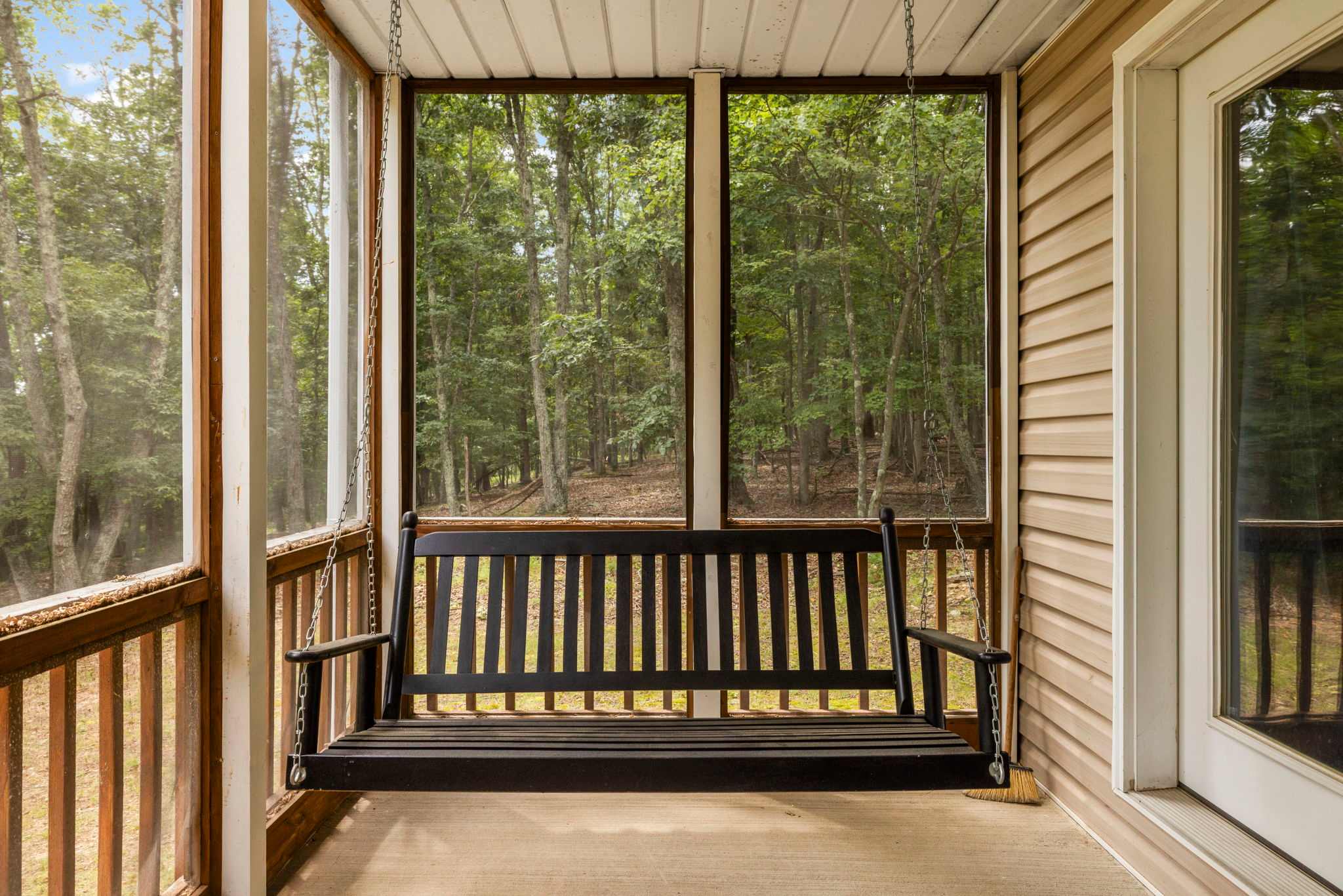 Paw Paw Mountain Lodge w/River Access & Fire Pit
