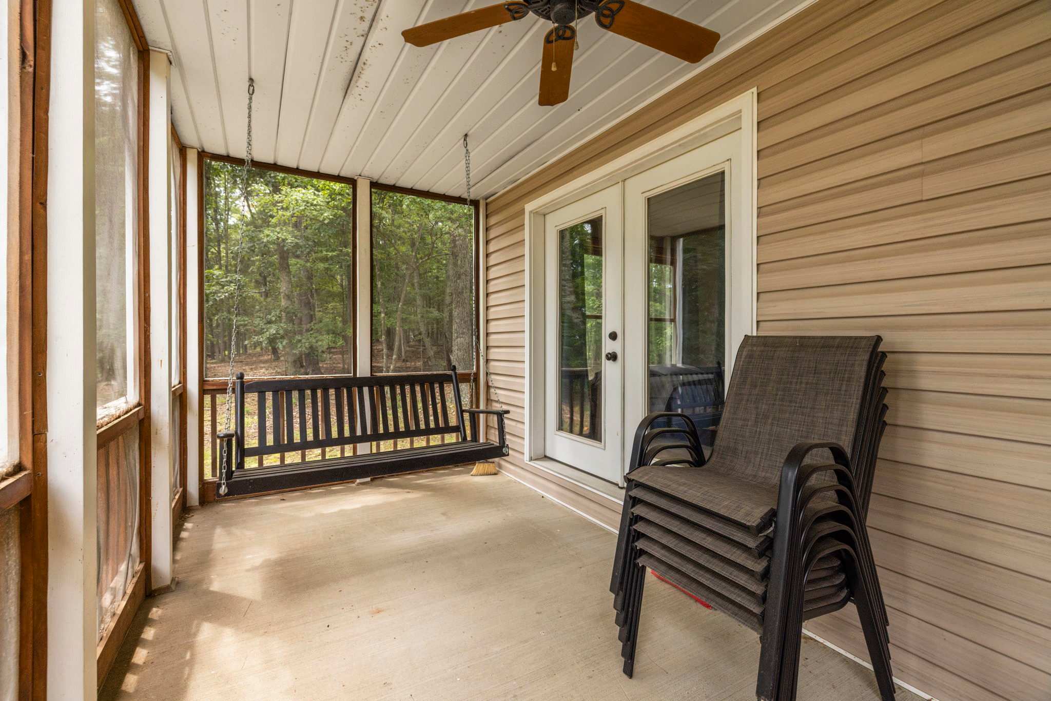 Paw Paw Mountain Lodge w/River Access & Fire Pit