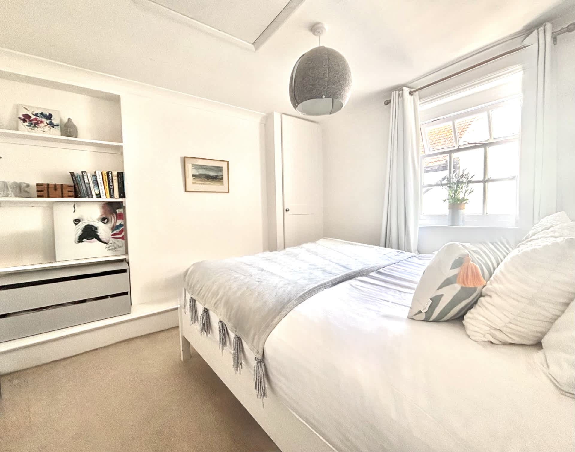 View Host & Stay | Temple Street Townhouse in 34 Temple Street BN1 3BH Host & Stay | Temple Street Townhouse in 34 Temple Street BN1 3BH - Property image 14 - VivreStays