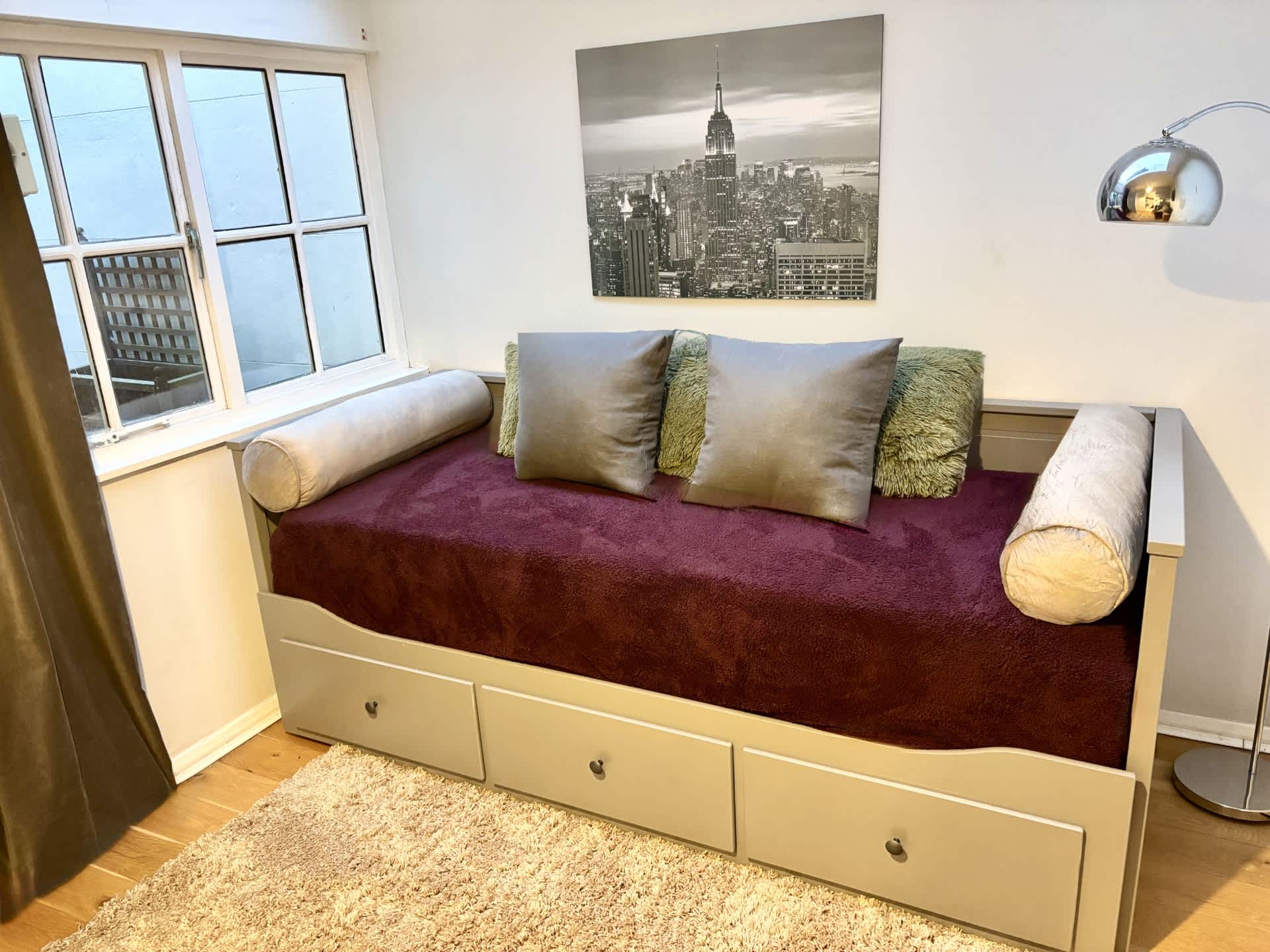 View Host & Stay | Temple Street Townhouse in 34 Temple Street BN1 3BH Host & Stay | Temple Street Townhouse in 34 Temple Street BN1 3BH - Property image 18 - VivreStays