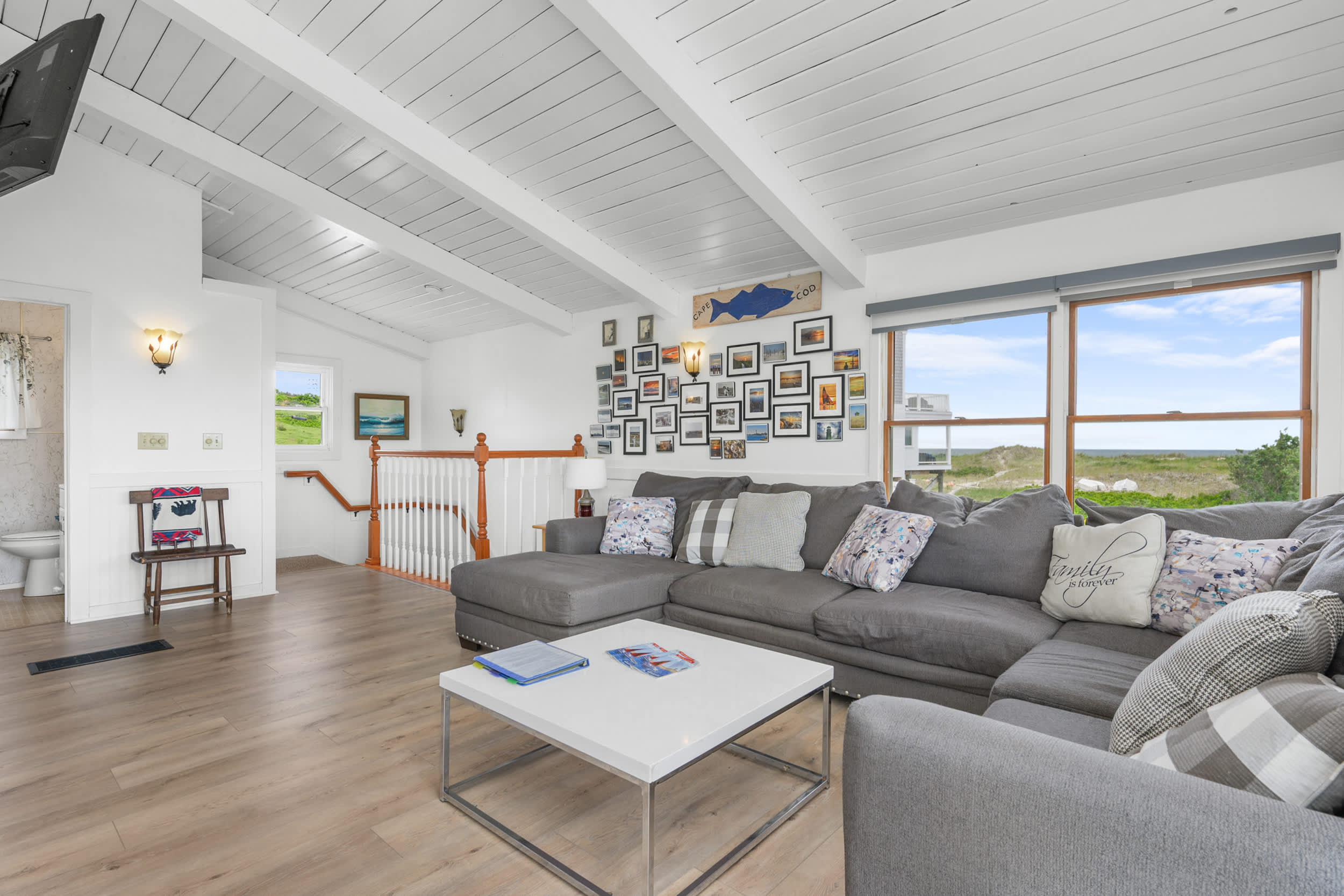 Truro Waterfront Cottage 150 to Private Beach 5