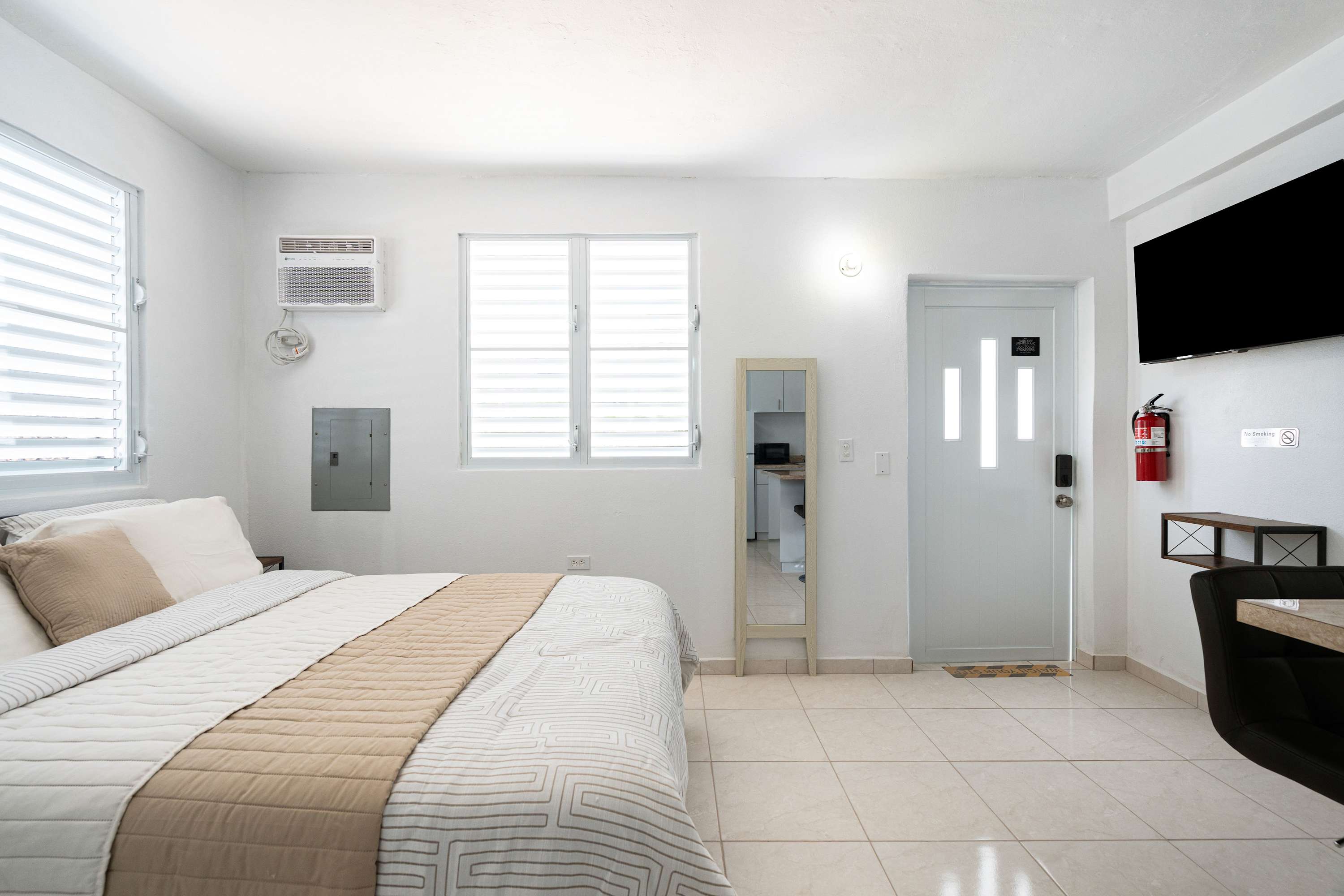 Cozy Queen Studio | Minutes to El Yunque & Beach