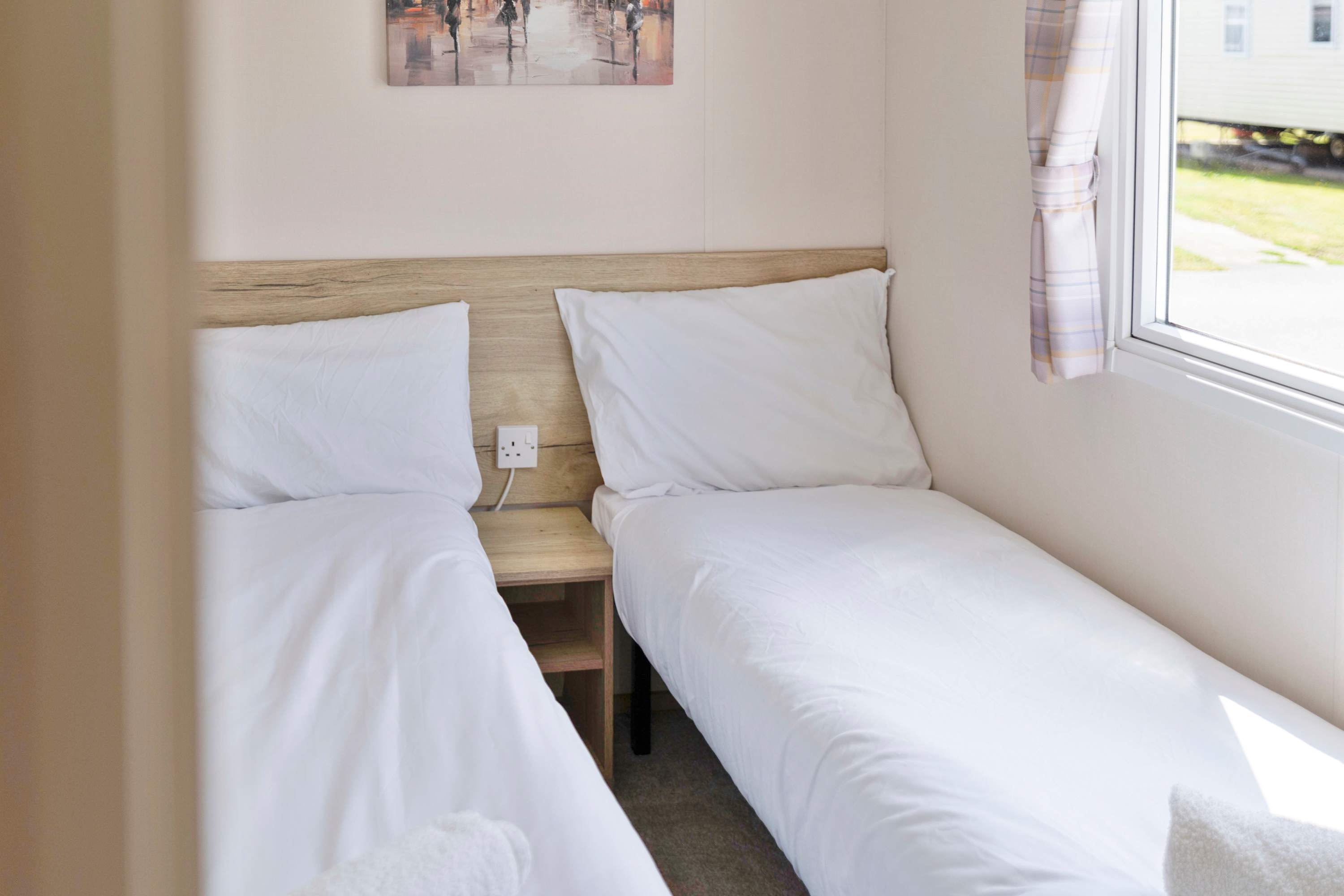Nr Beach-30 Mins to Edinburgh-3BR Coastal Caravan in Links Road EH32 - Property image 13 - VivreStays